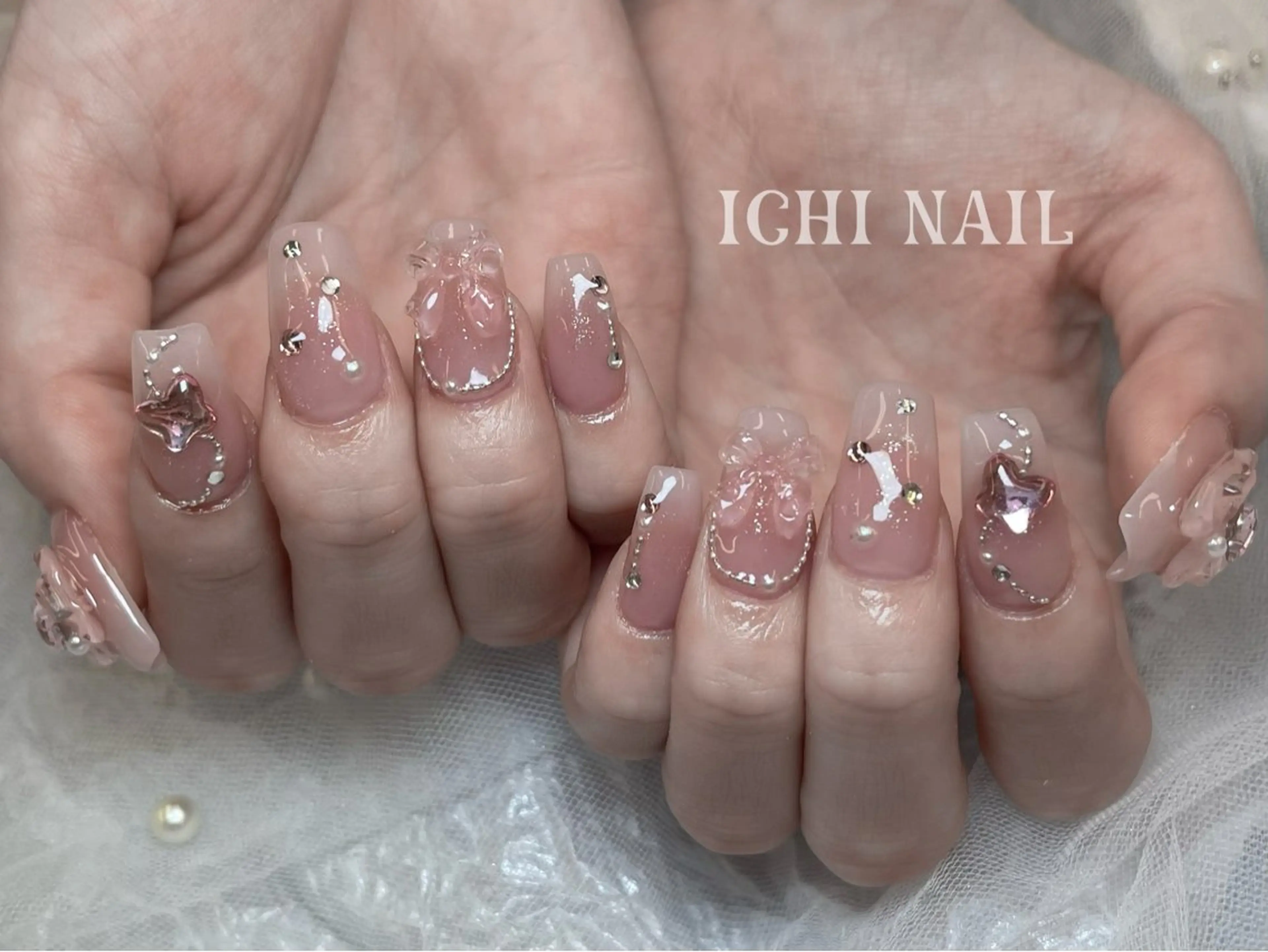 ネイル ハンドネイル 🧚🏻‍♀️ NOHA🎀のネイルデザイン