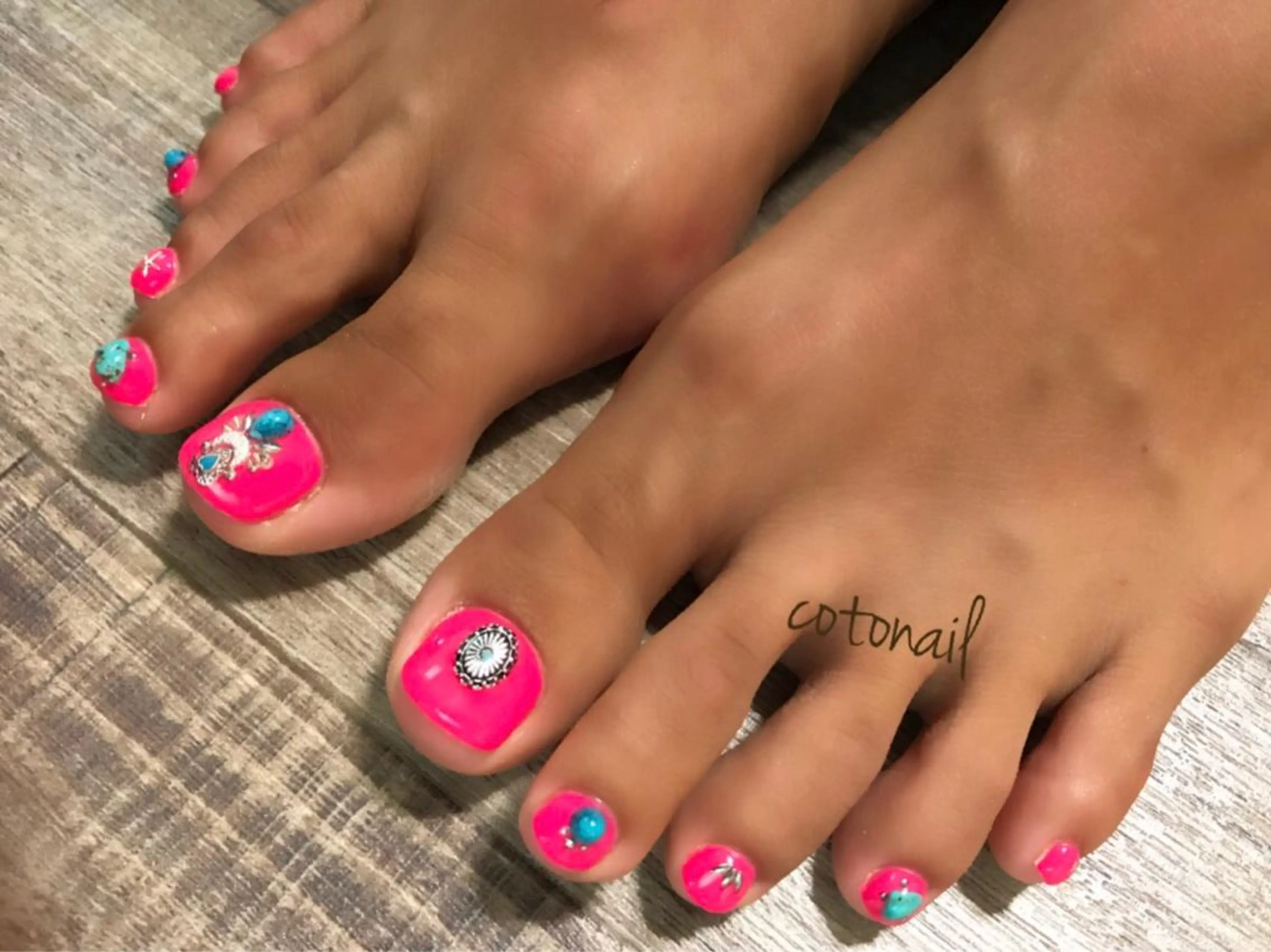 ネイル ツメトマツゲ .のネイルデザイン