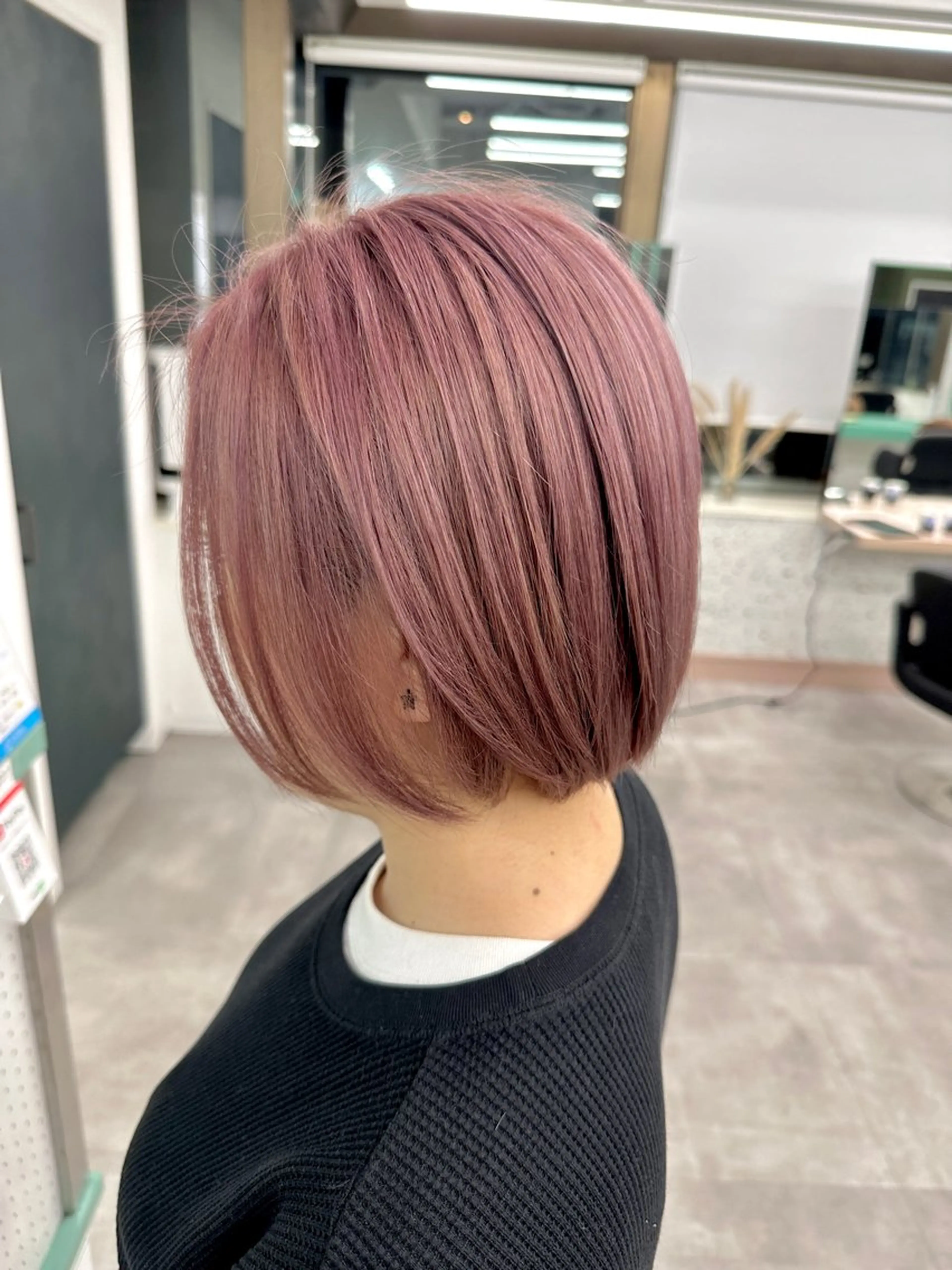 【✨ケアブリーチ使用✨】ダブルカラー（全頭ブリーチ+カラー）の写真