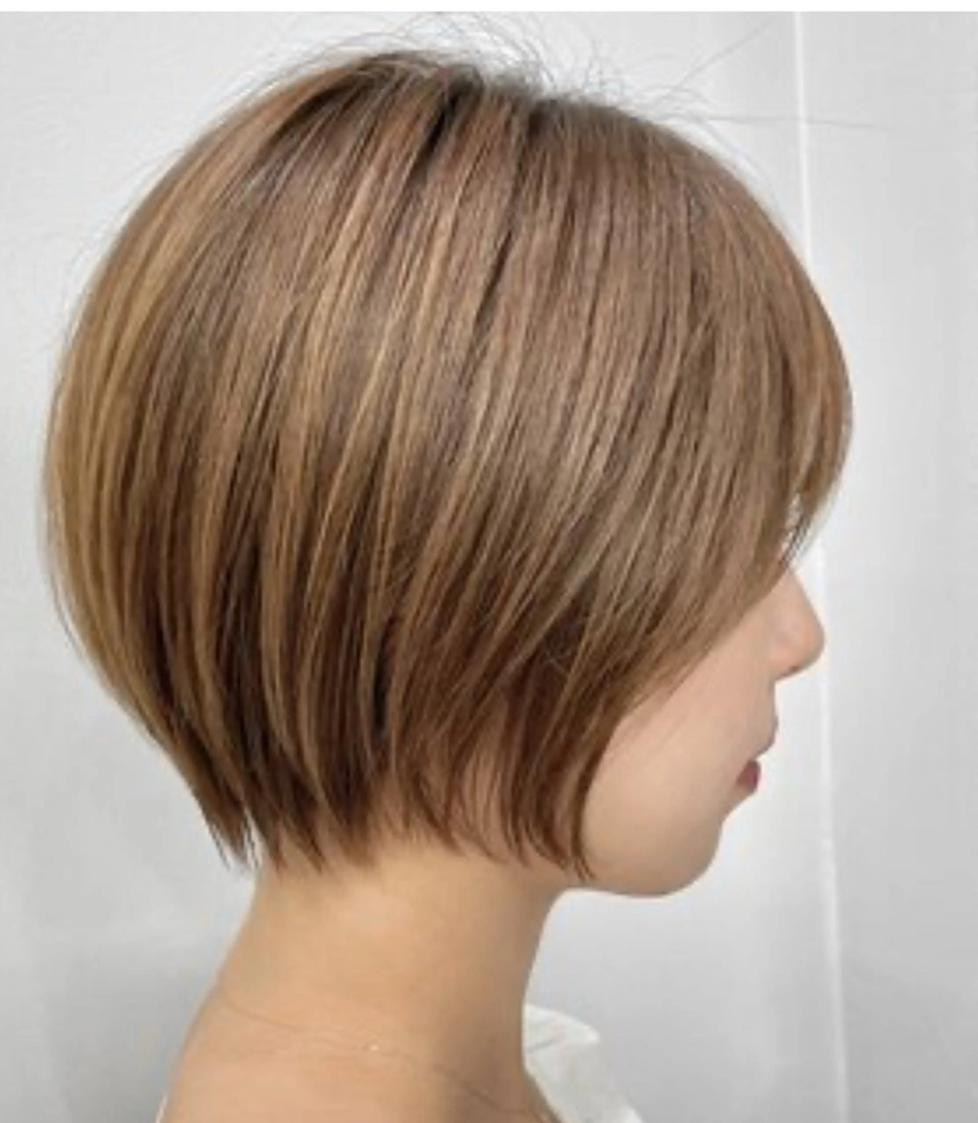 平日限定　ショートボブ　¥0の写真