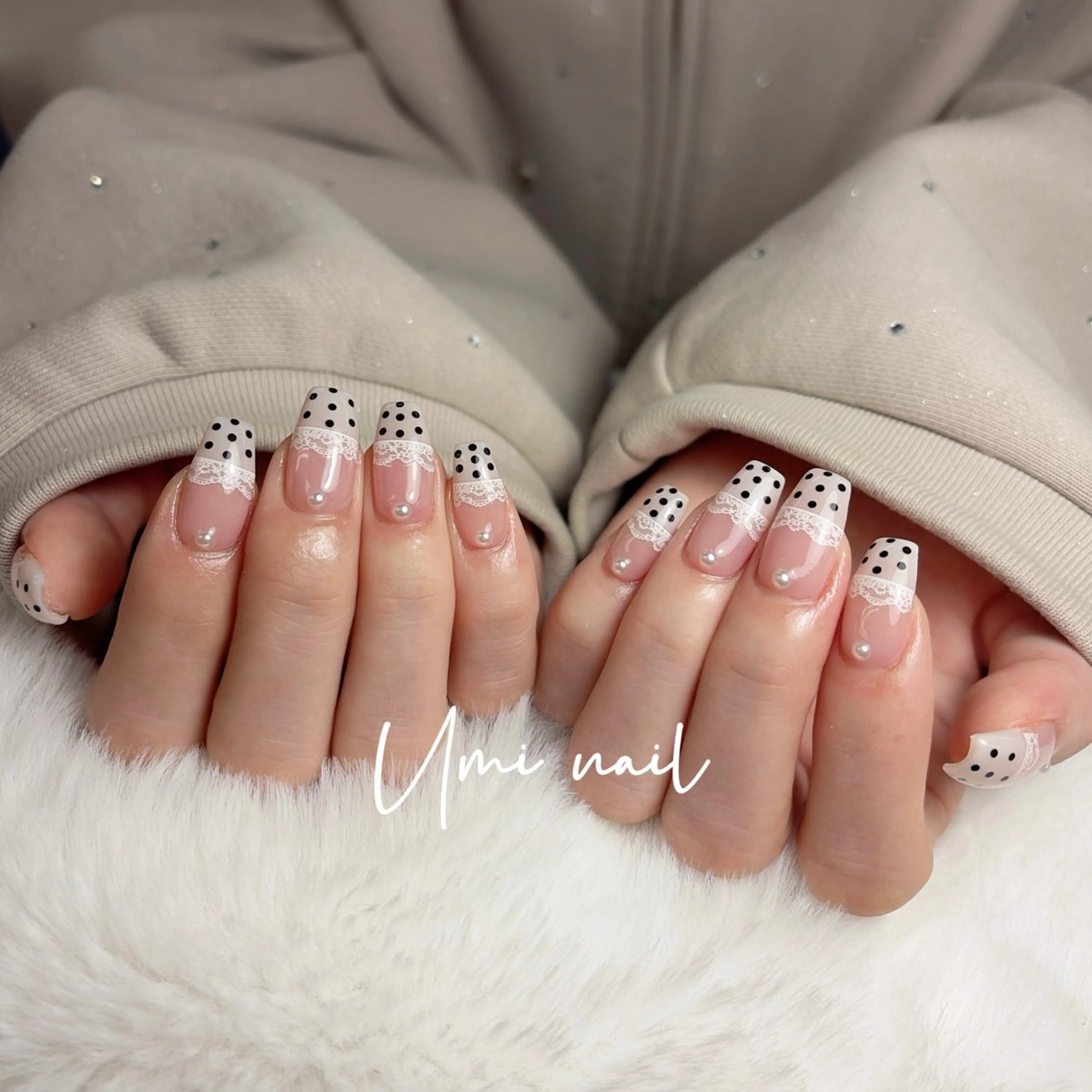 ネイル クリアネイル 成人式 長さ出し フラッシュネイル フットネイル Umi nail Salon所属・Umi.せい 🫧のネイルデザイン