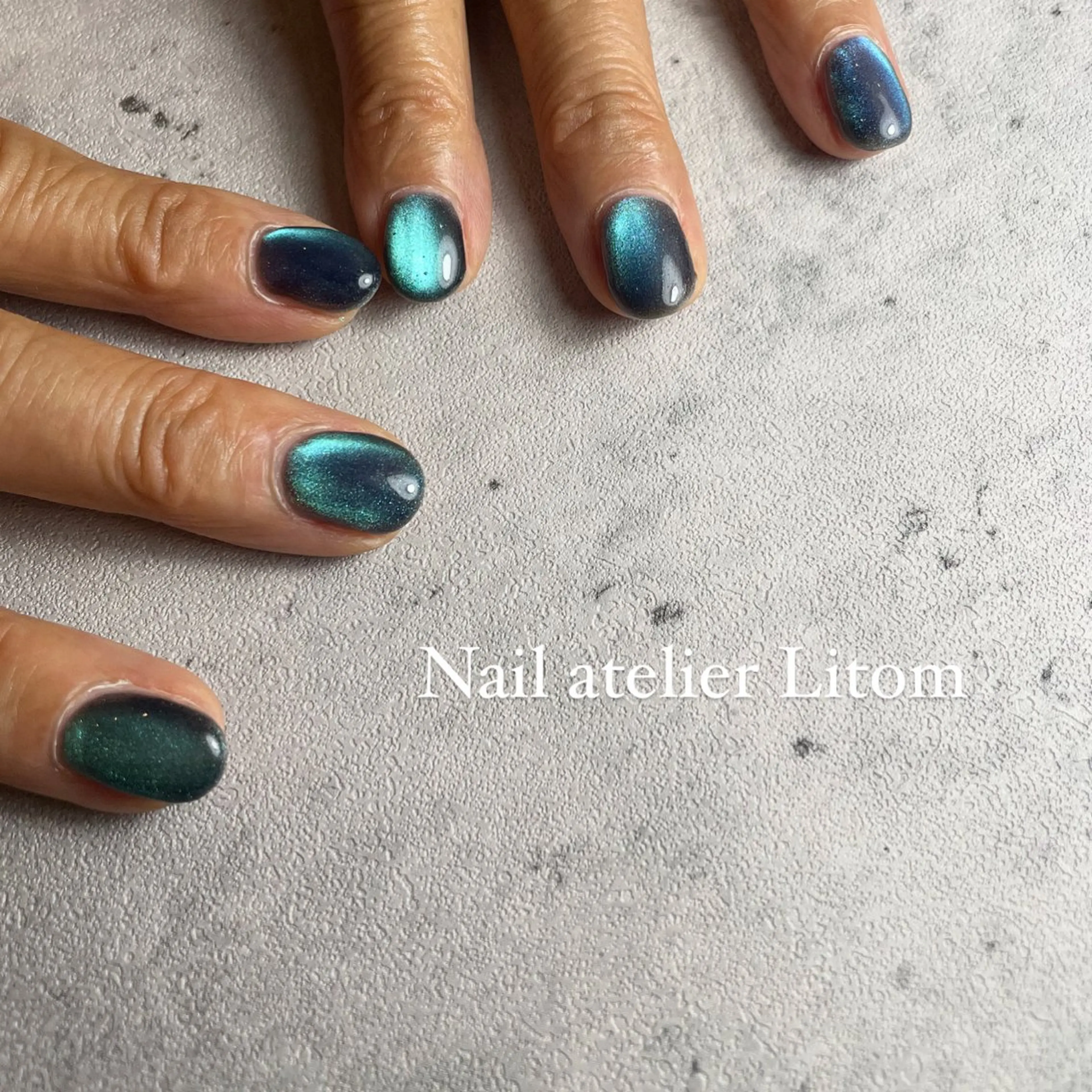 ネイル グリーン マグネットネイル Nail atelier Litom【ネイルアトリエリトム】所属・相模原ネイル ネイルアトリエリトムのネイルデザイン