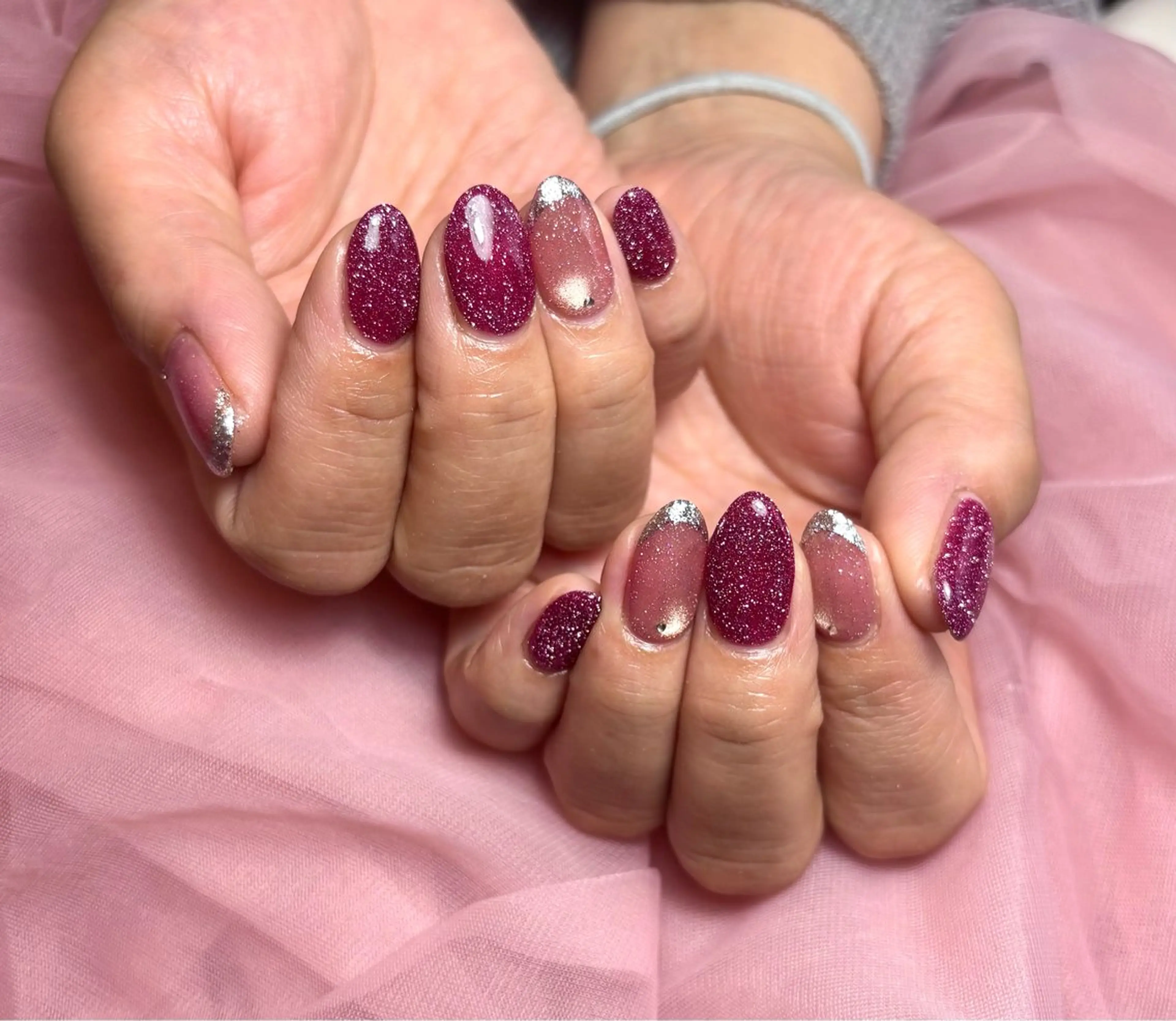 ネイル ハンドネイル 𝐁𝐞𝐥𝐥 𝐦𝐞のネイルデザイン