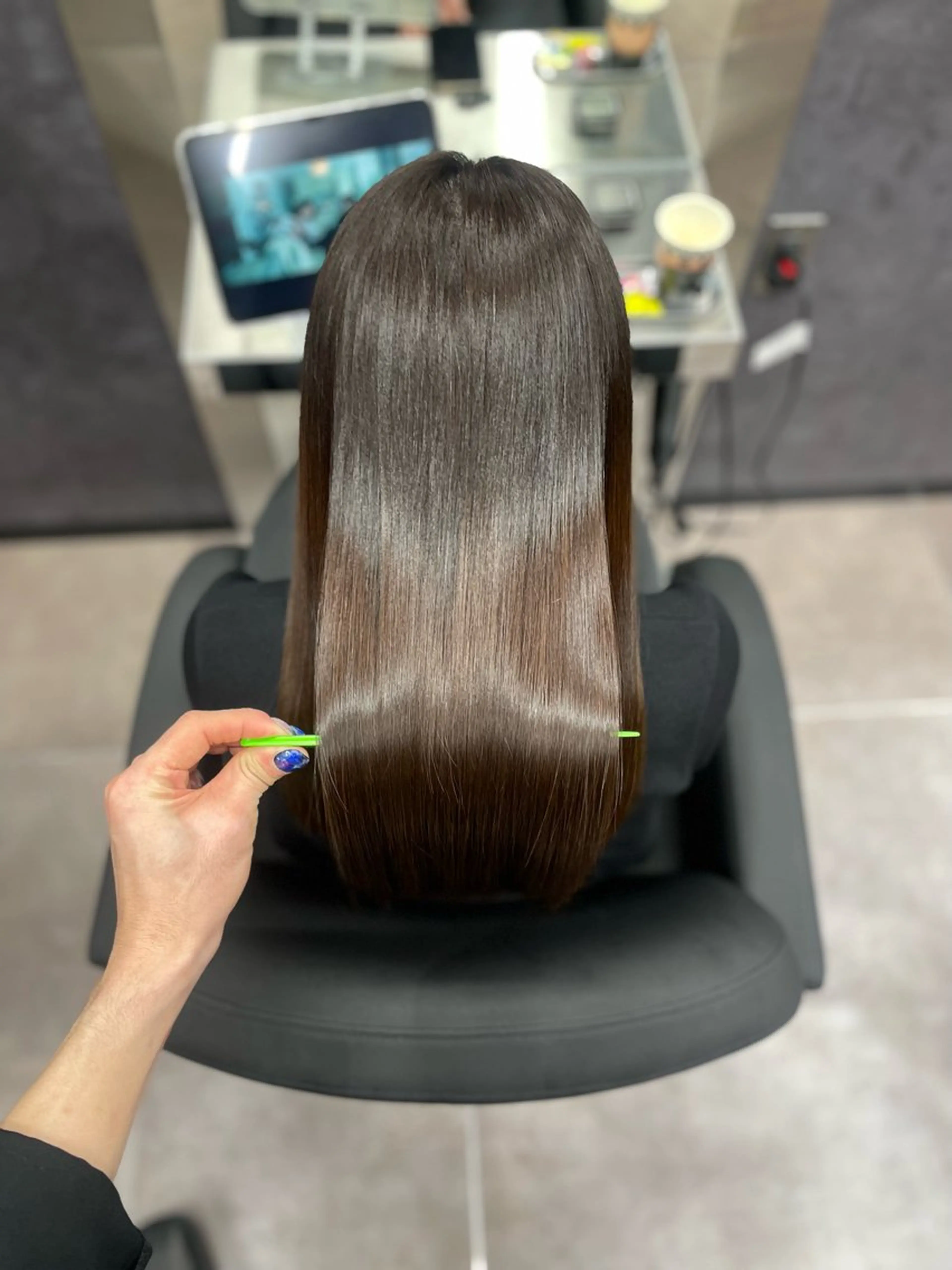 ロング カット ヘアカラー トリートメント CYNTHIADUE 店長｜ IRISUのヘアスタイル