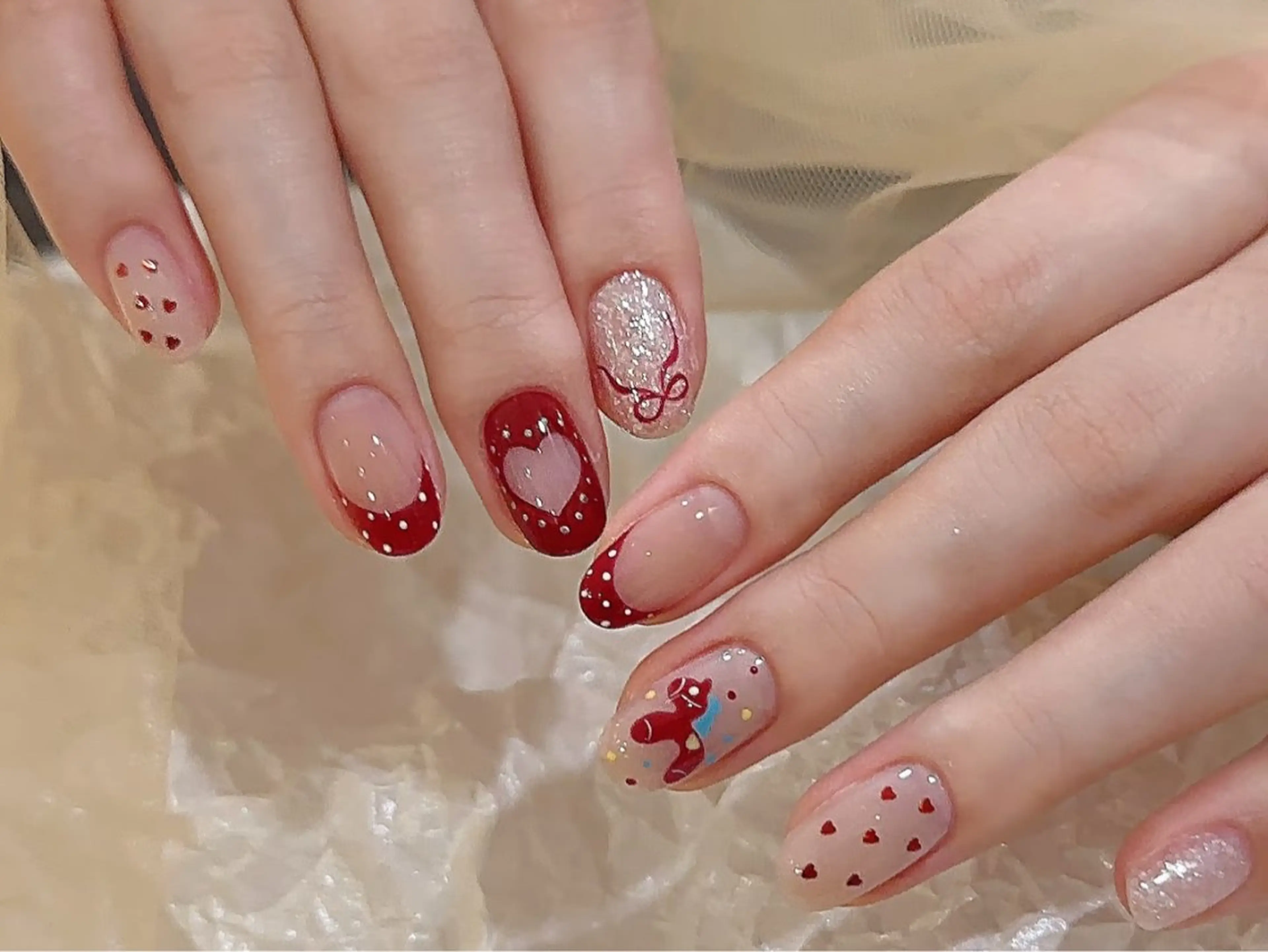 ネイル アートネイル オーロラネイル チークネイル フレンチネイル ガラスフレンチ ハンドネイル 🎀🎀YooLi Nail Salonのネイルデザイン