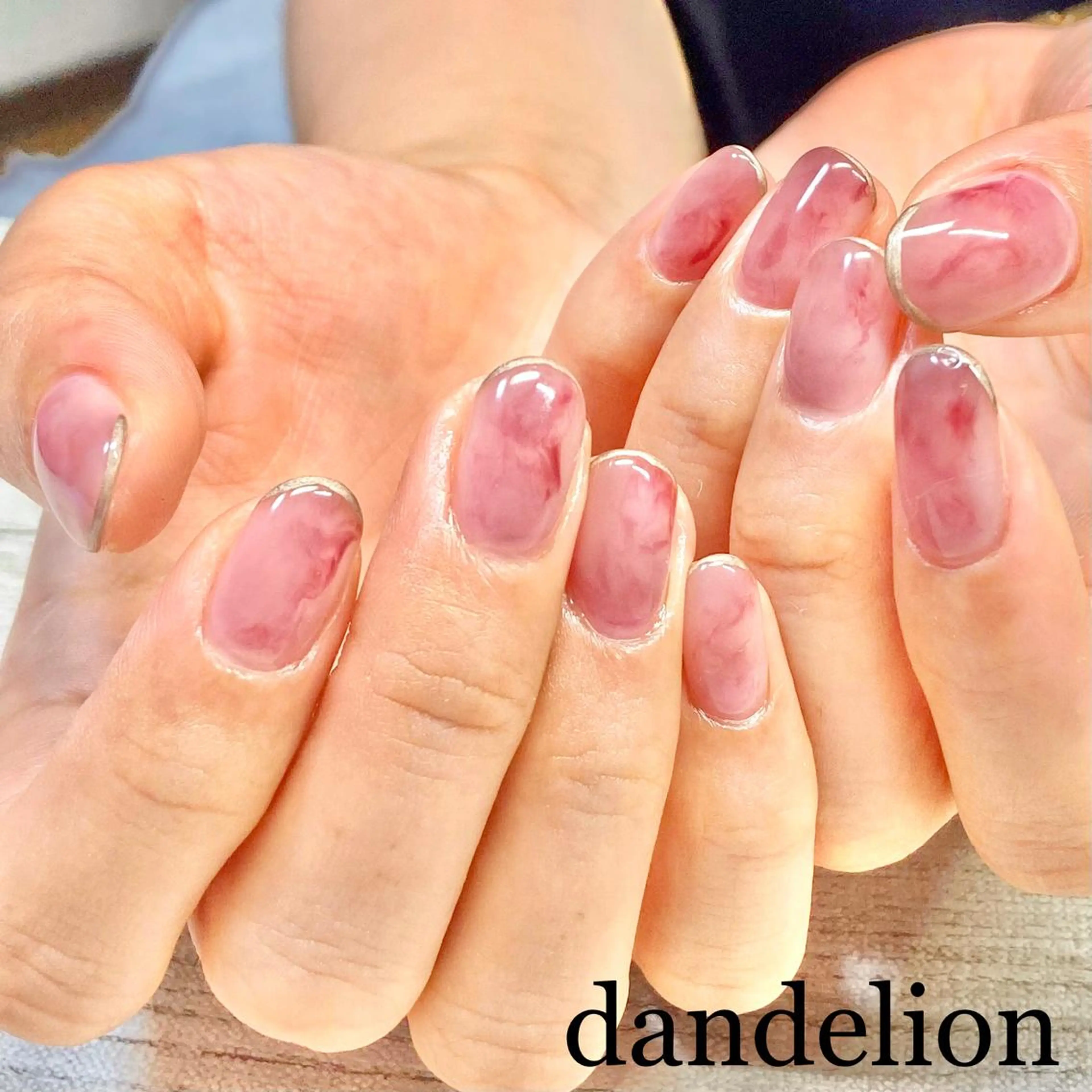 ネイル ハンドネイル ハンドケア dandelion ダンデライオンのネイルデザイン