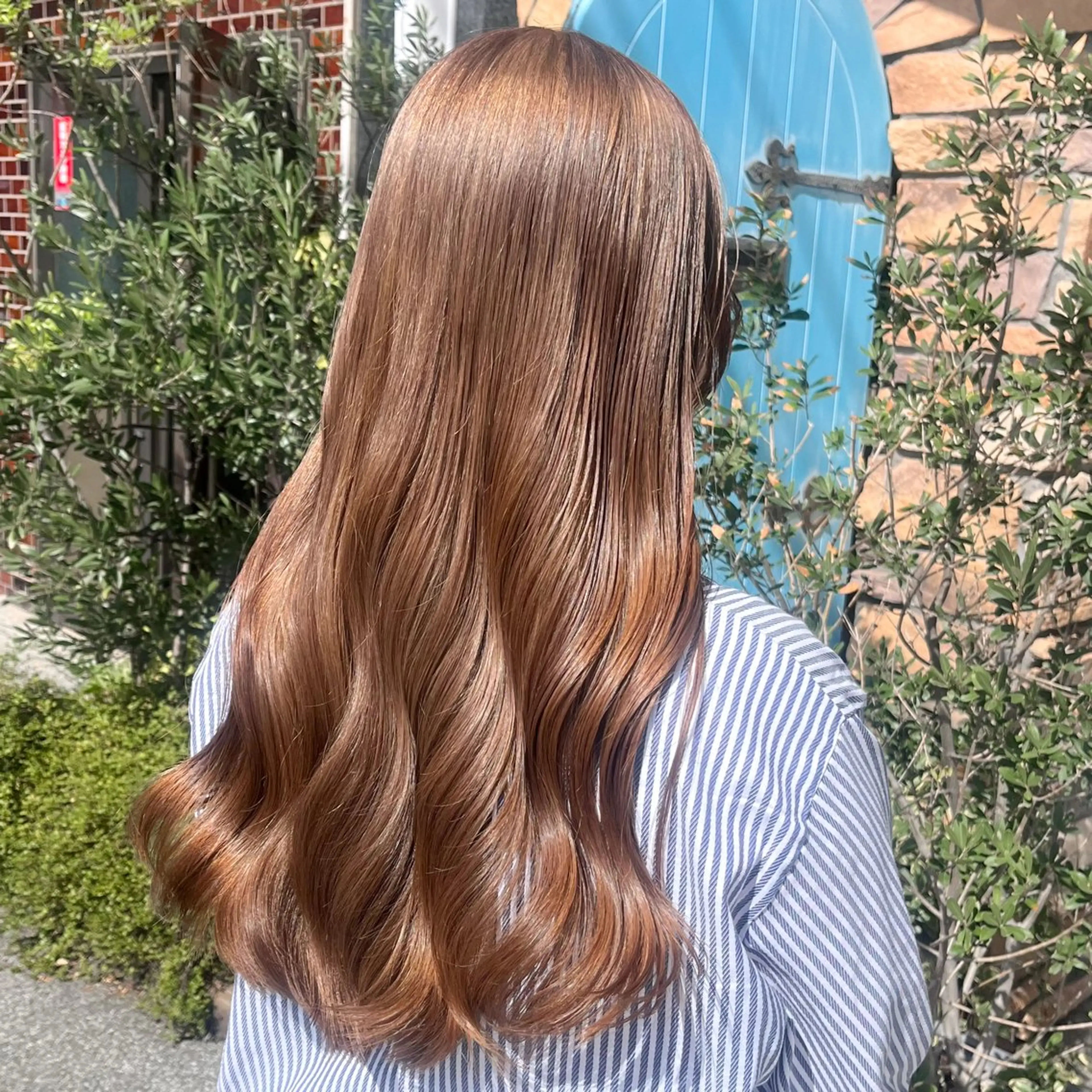 ロング カラー カット ヘアカラー トリートメント 伊藤 玲衣のヘアスタイル