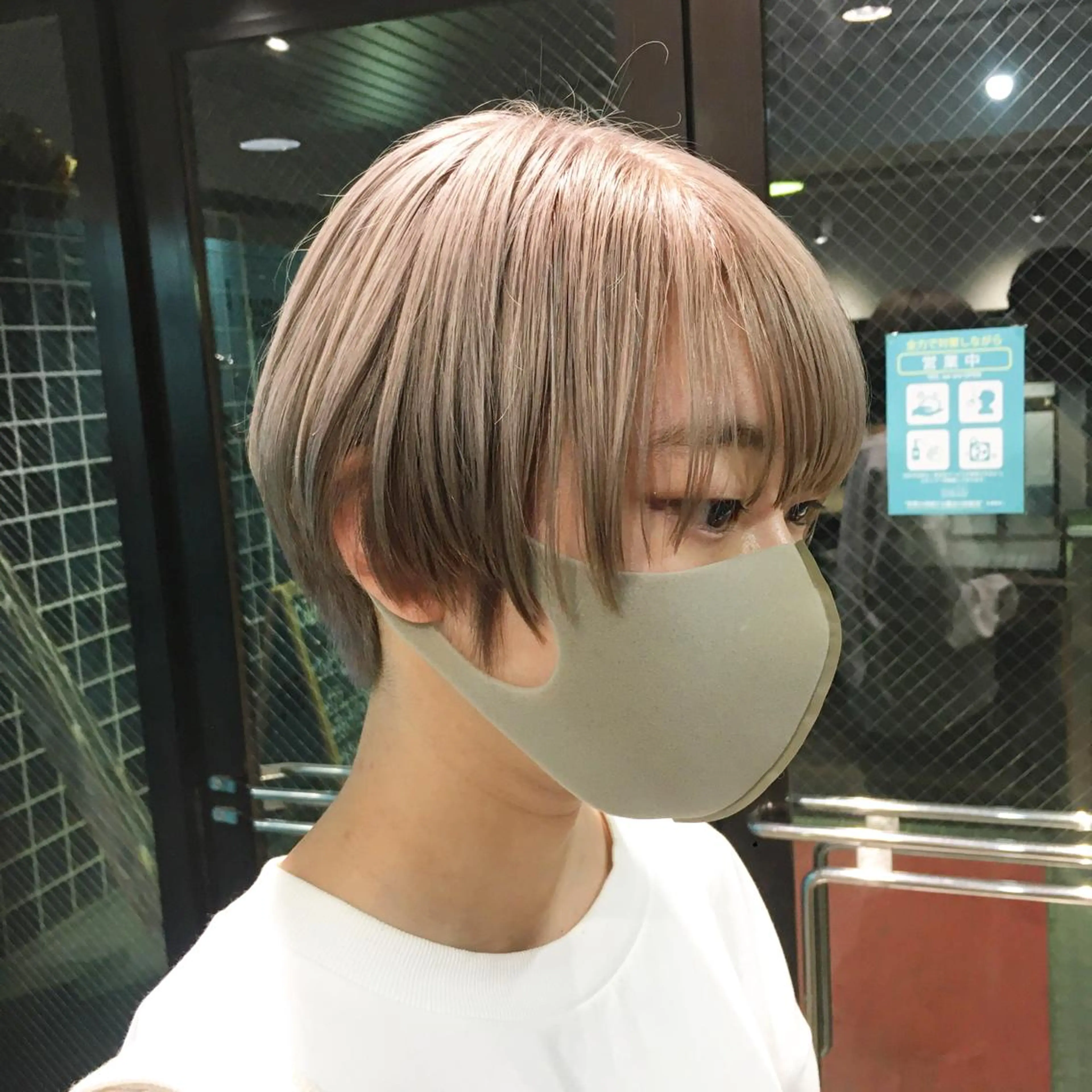 ショート カラー ヘアアレンジ ショートヘア カット ヘアカラー 🧶ブリーチカラー TERU🧶のヘアスタイル