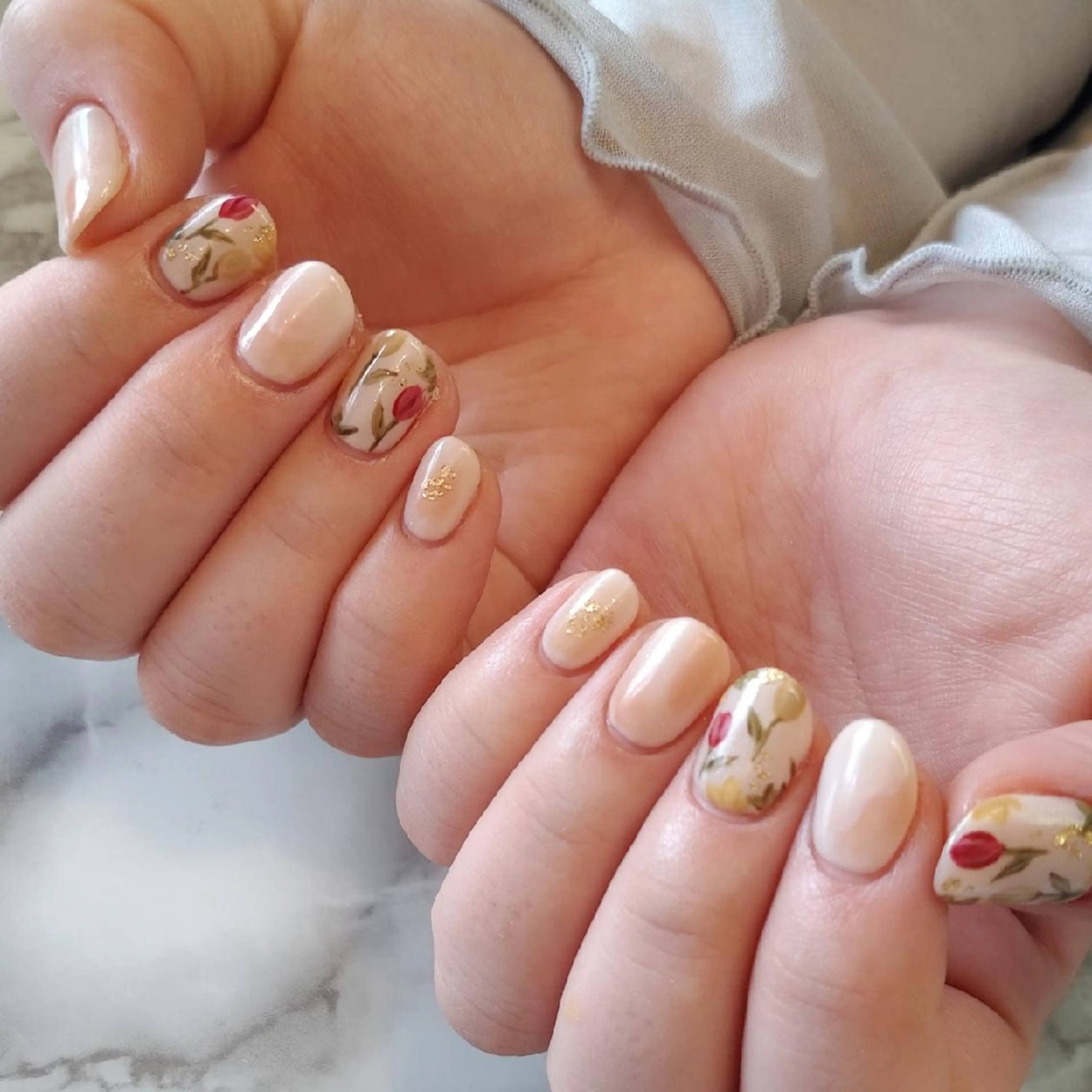 ネイル ジェヌインネイル 河内のネイルデザイン