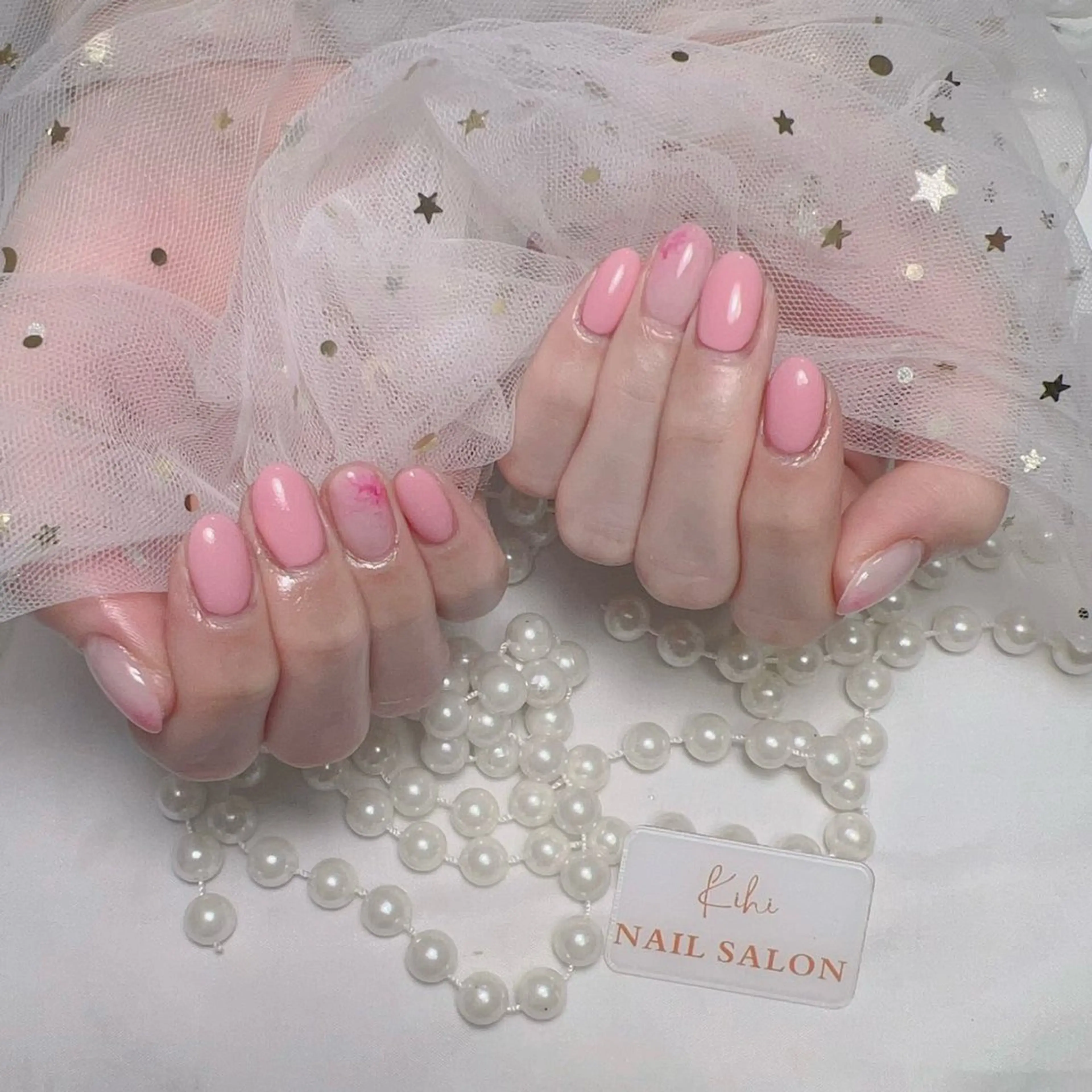 ネイル アートネイル フレンチネイル ジェルネイル グラデーション 韓国ネイル ハンドネイル 💕鈴木ユリ パラジェル/オフ無料のネイルデザイン