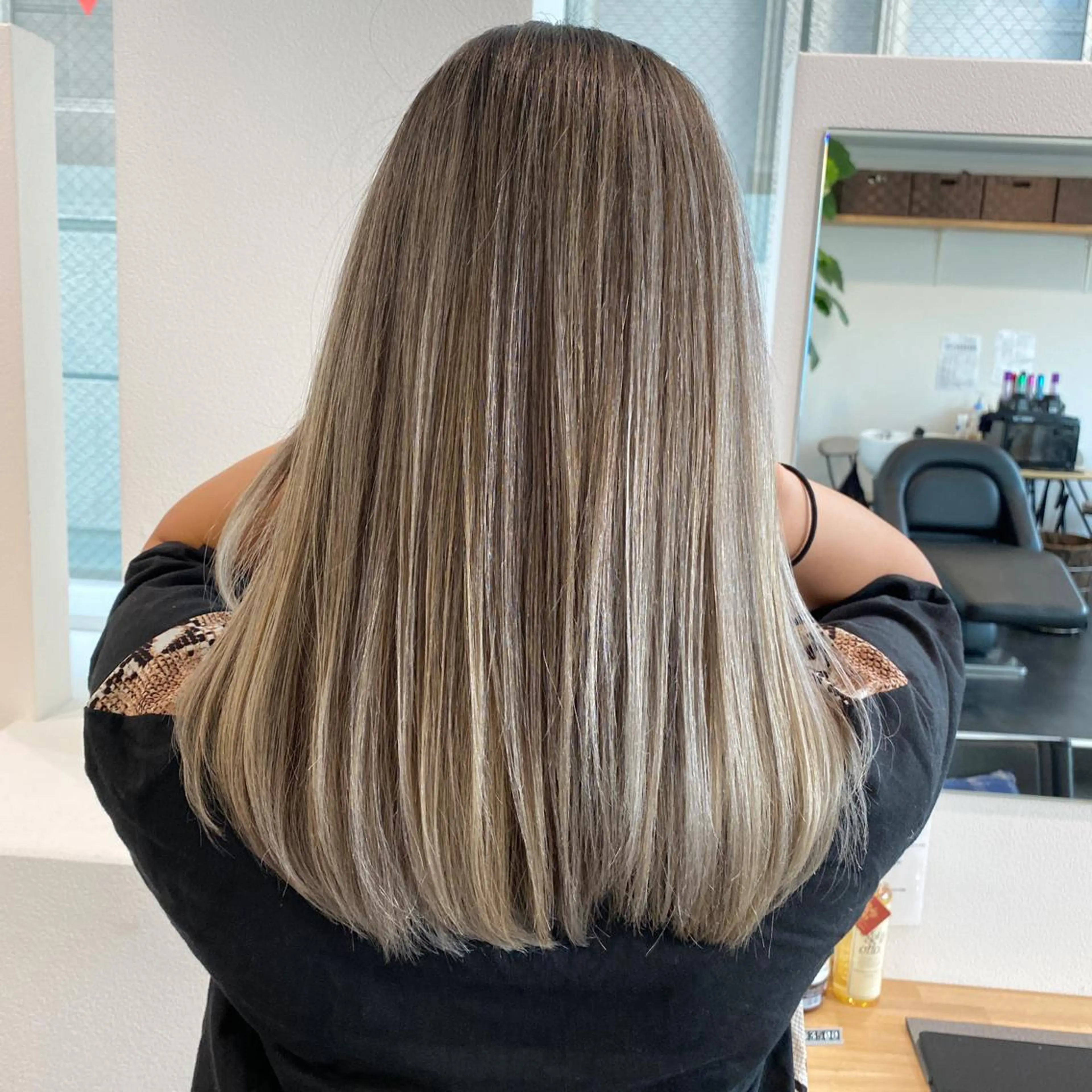 ミディアム カラー カット ヘアカラー トリートメント JILBLAN京都 ショート/ハイライトのヘアスタイル