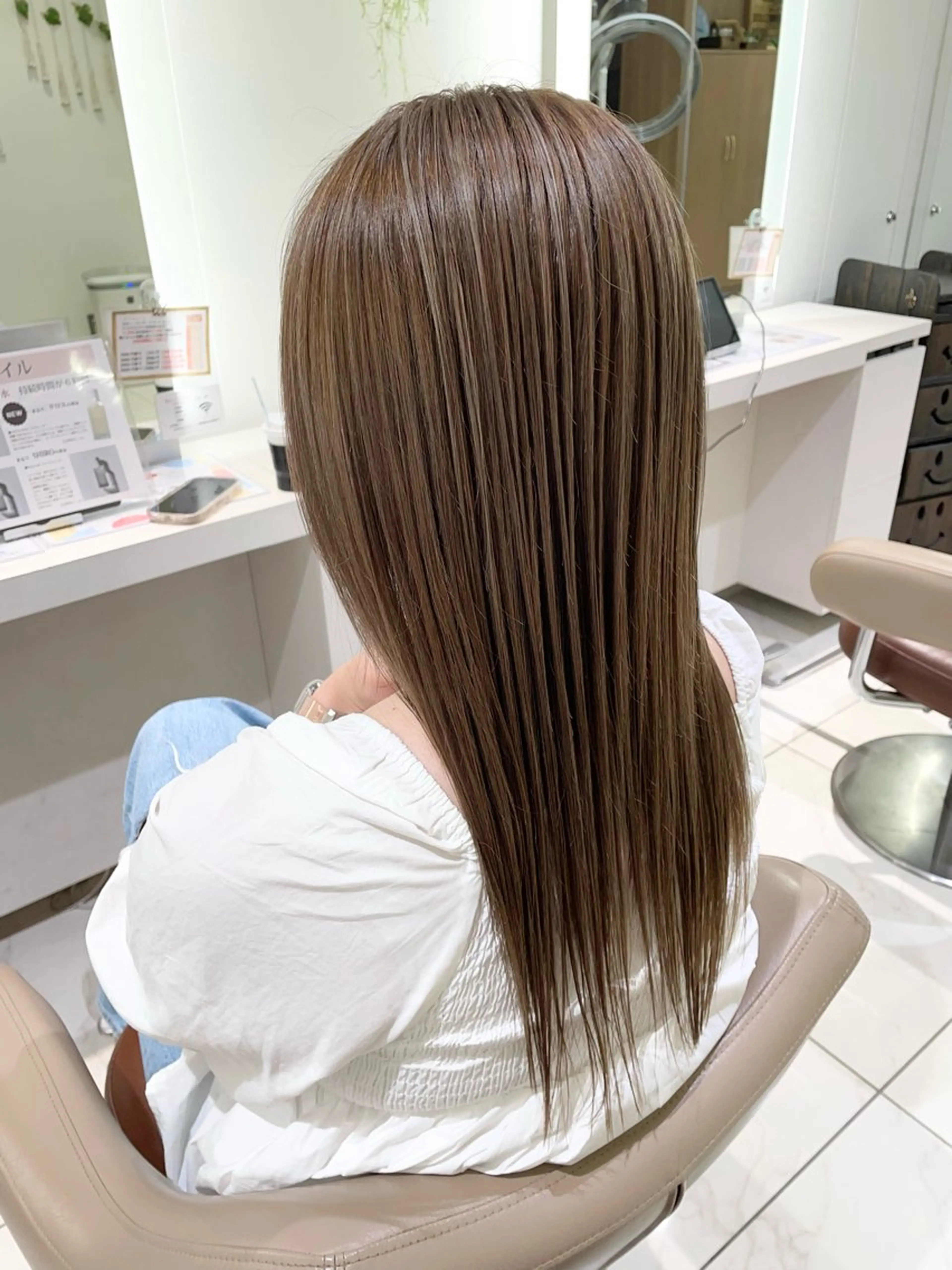 ロング カット ヘアカラー トリートメント 清藤 綾のヘアスタイル