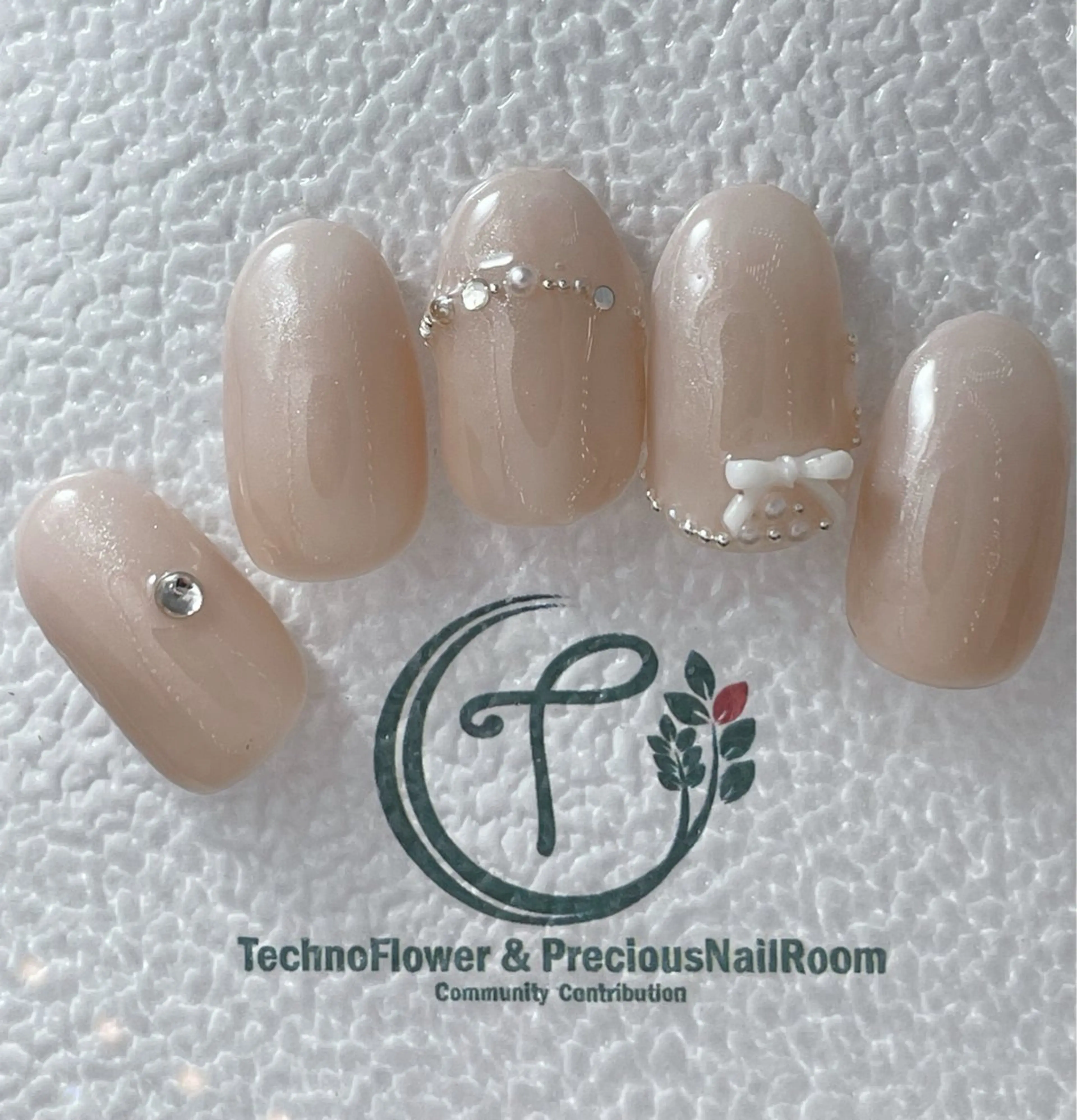 ネイル フラワーネイル precious nail room所属・precious nail roomのネイルデザイン