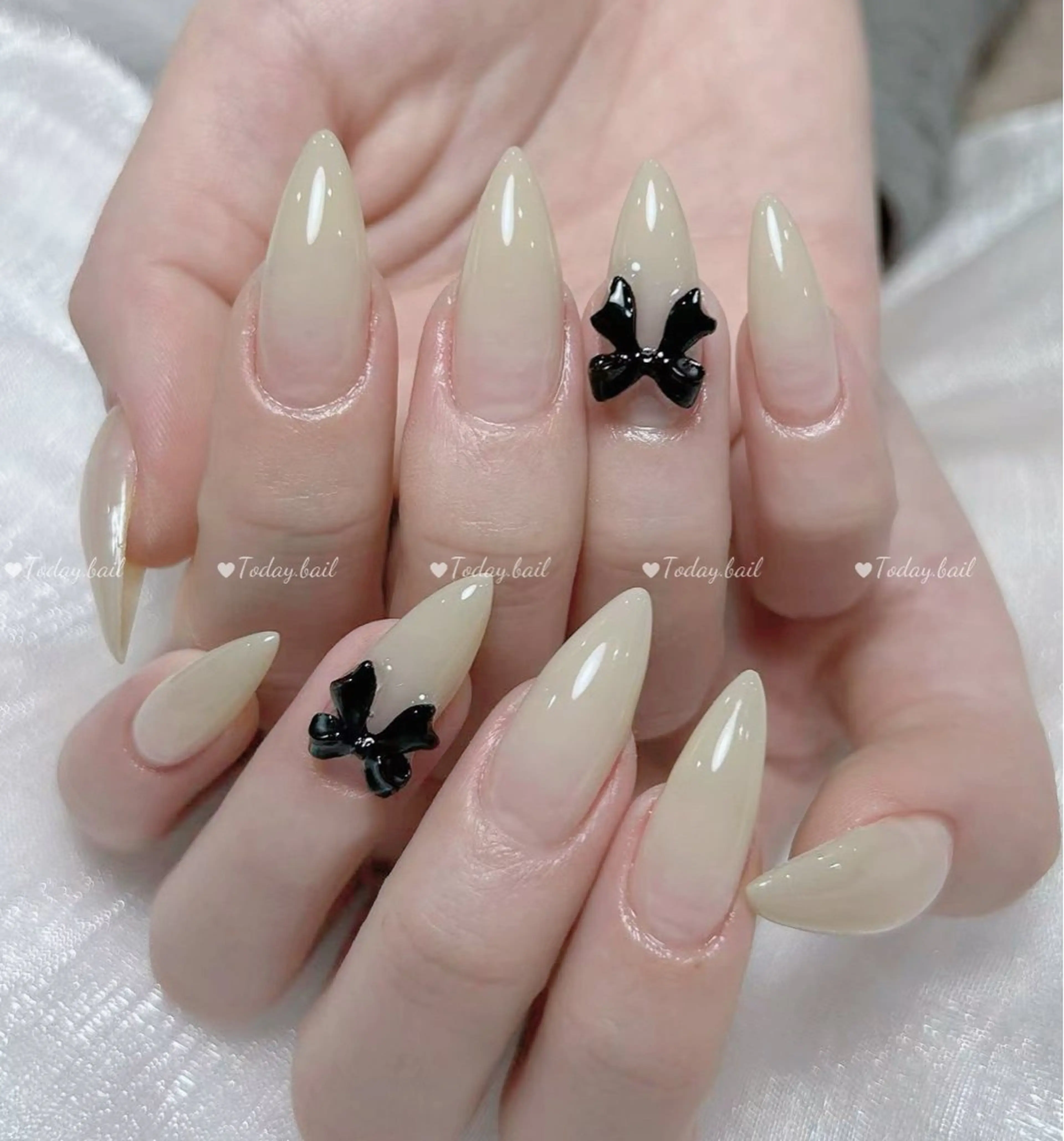 ネイル ハンドネイル 🎀Today nail💅のネイルデザイン