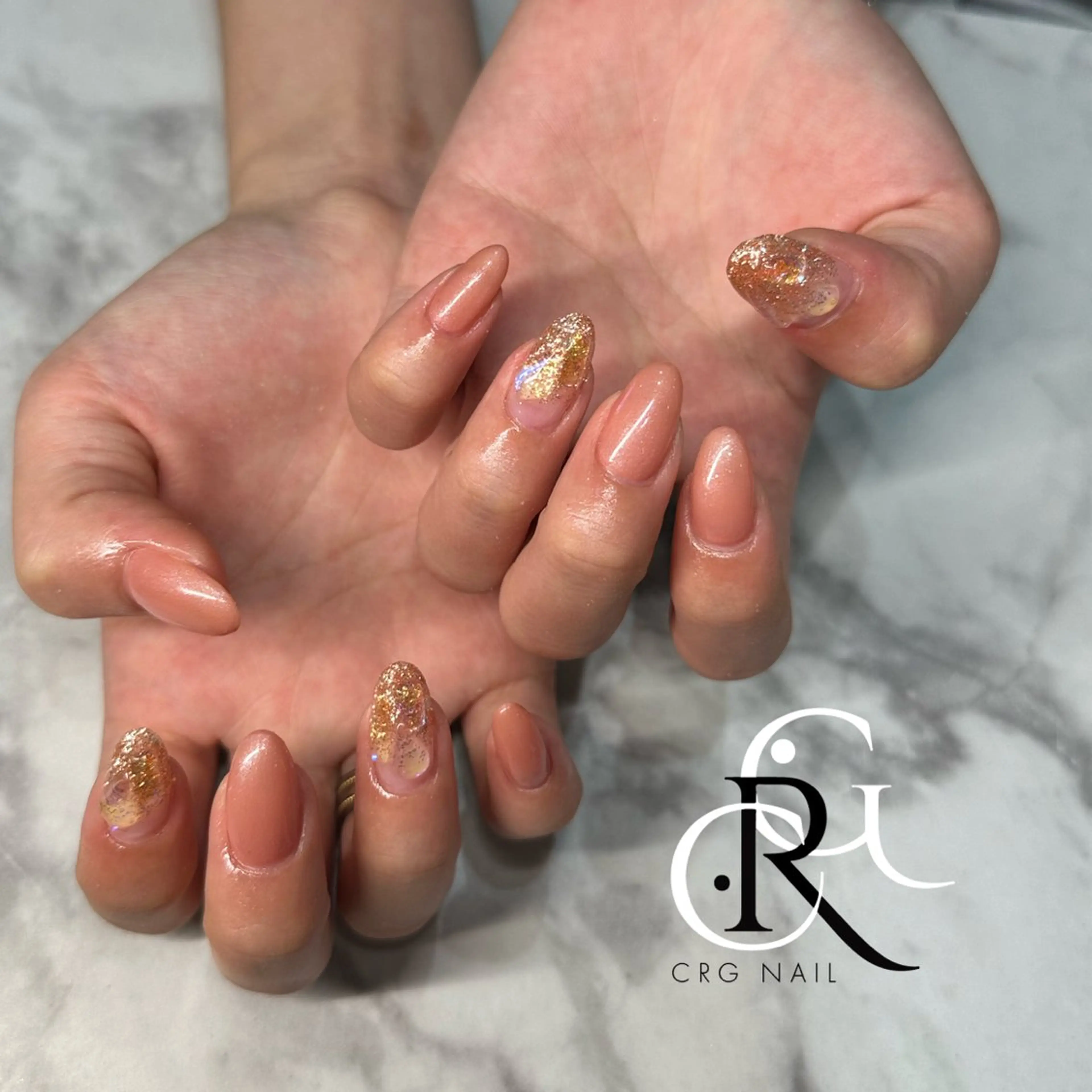 ネイル ストーンネイル ハンドネイル 美フォルム✨ CRG　RURIのネイルデザイン