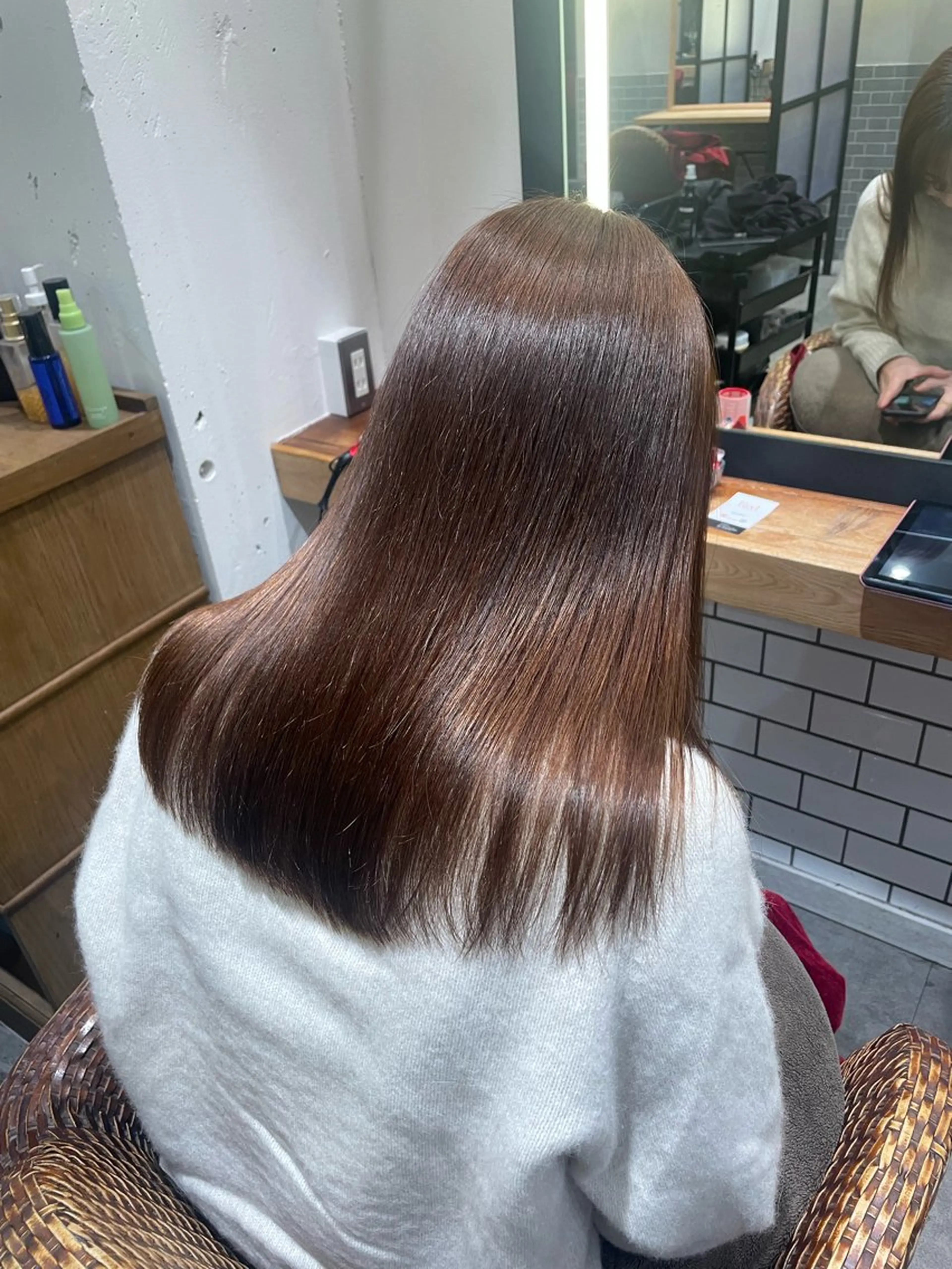 セミロング カット 縮毛矯正 暖色カラー🤎Red Neo　meiのヘアスタイル