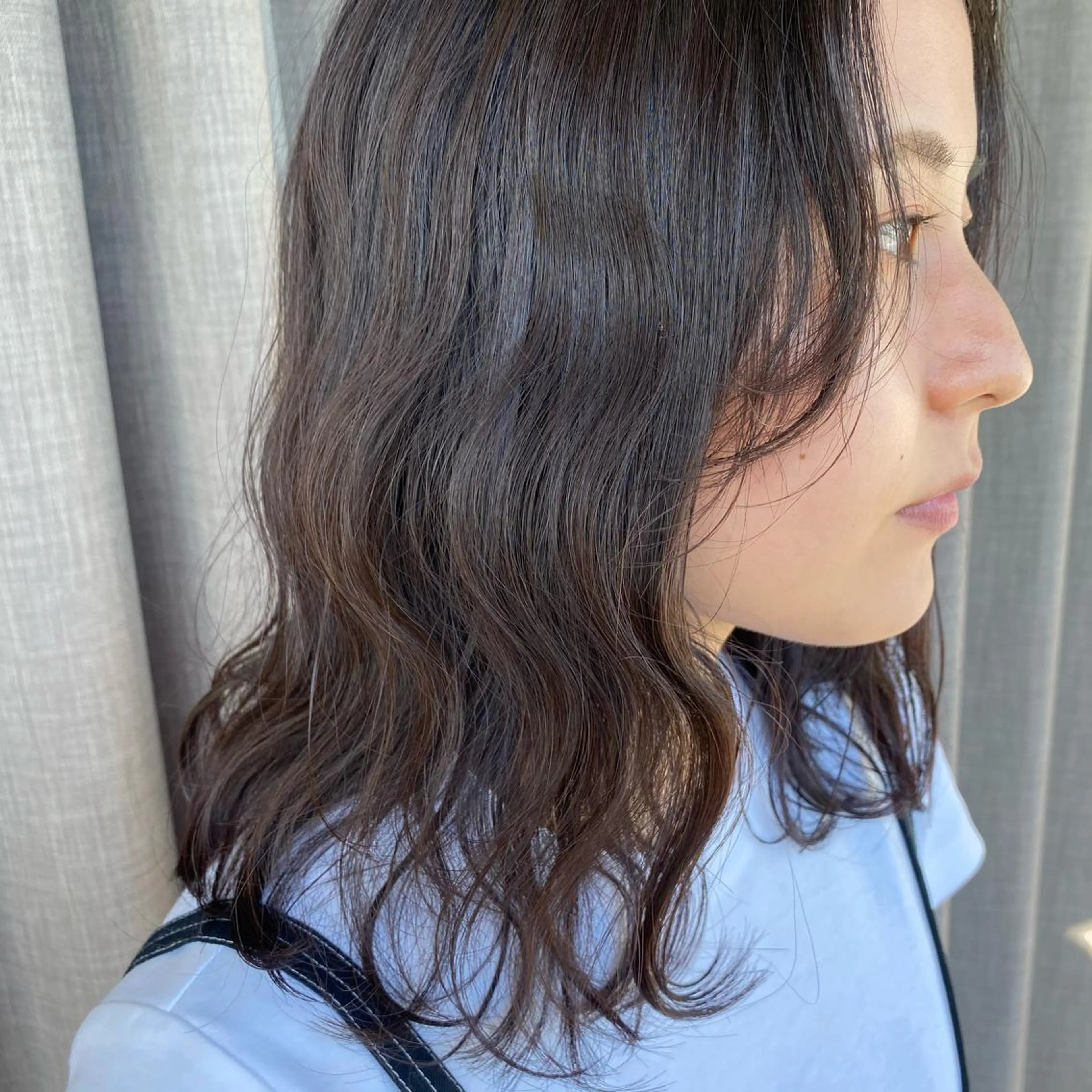 ミディアム カラー アッシュ ディープラベンダー ラベンダーカラー ラベンダーアッシュ ヘアカラー 🌼透明感艶カラー オリーブ🌼河村咲のヘアスタイル