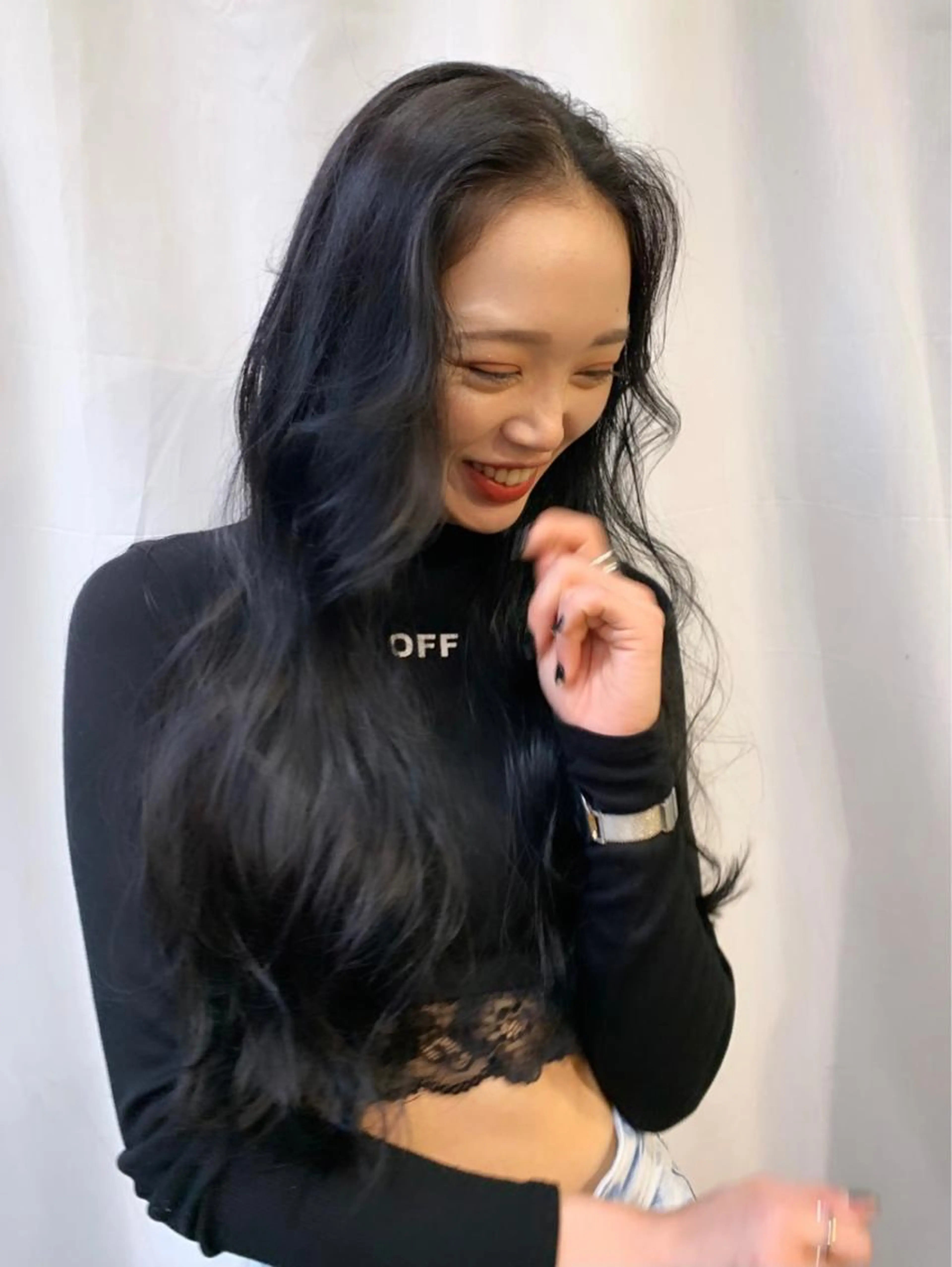 🇰🇷韓国ブラックカラー🇰🇷就活生におすすめ✨+コテ仕上げ🦋の写真