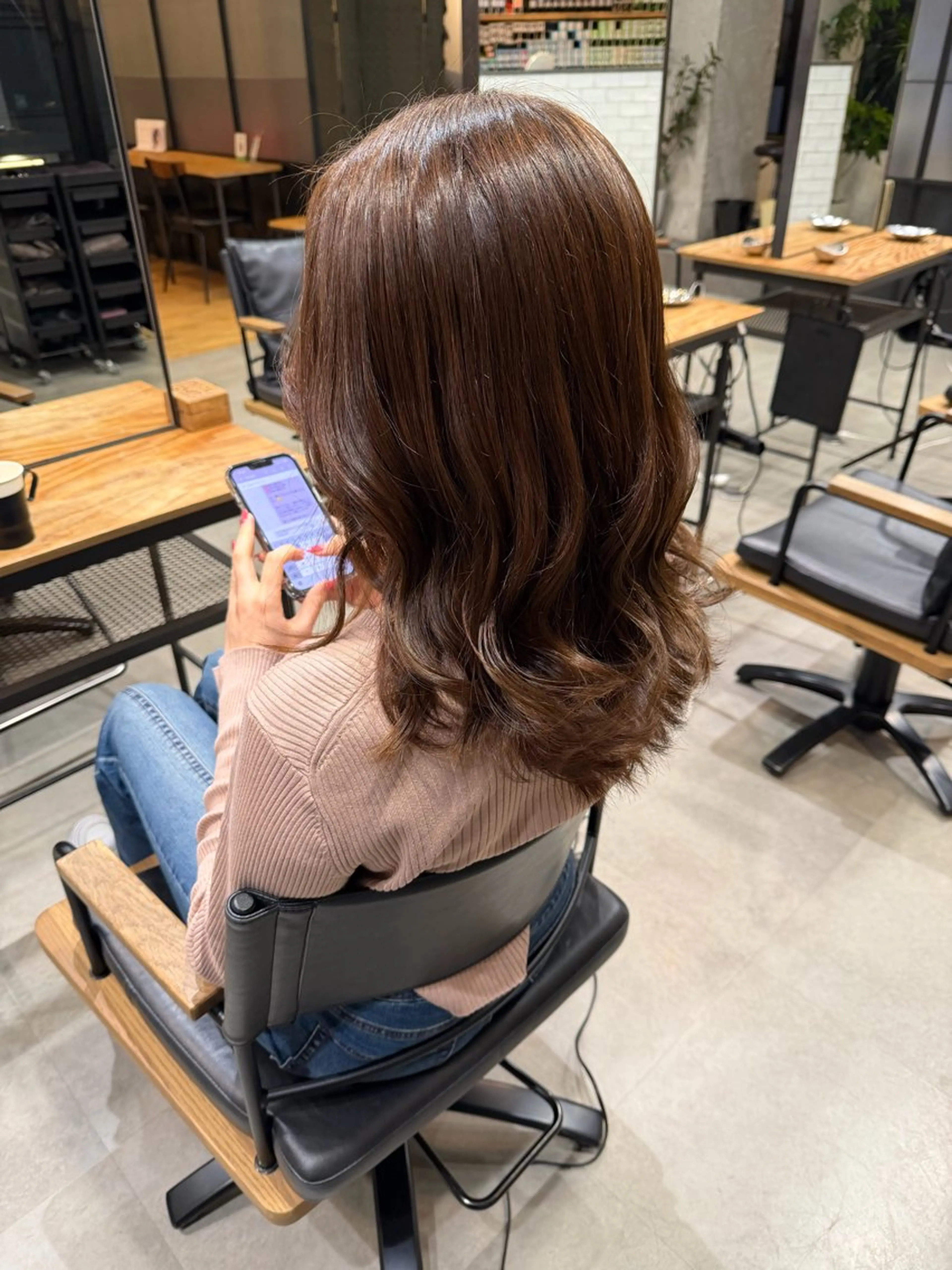 セミロング ヘアカラー hair make MEUZ所属・アサノハルカ🐈‍⬛ 縮毛矯正/パーマのヘアスタイル