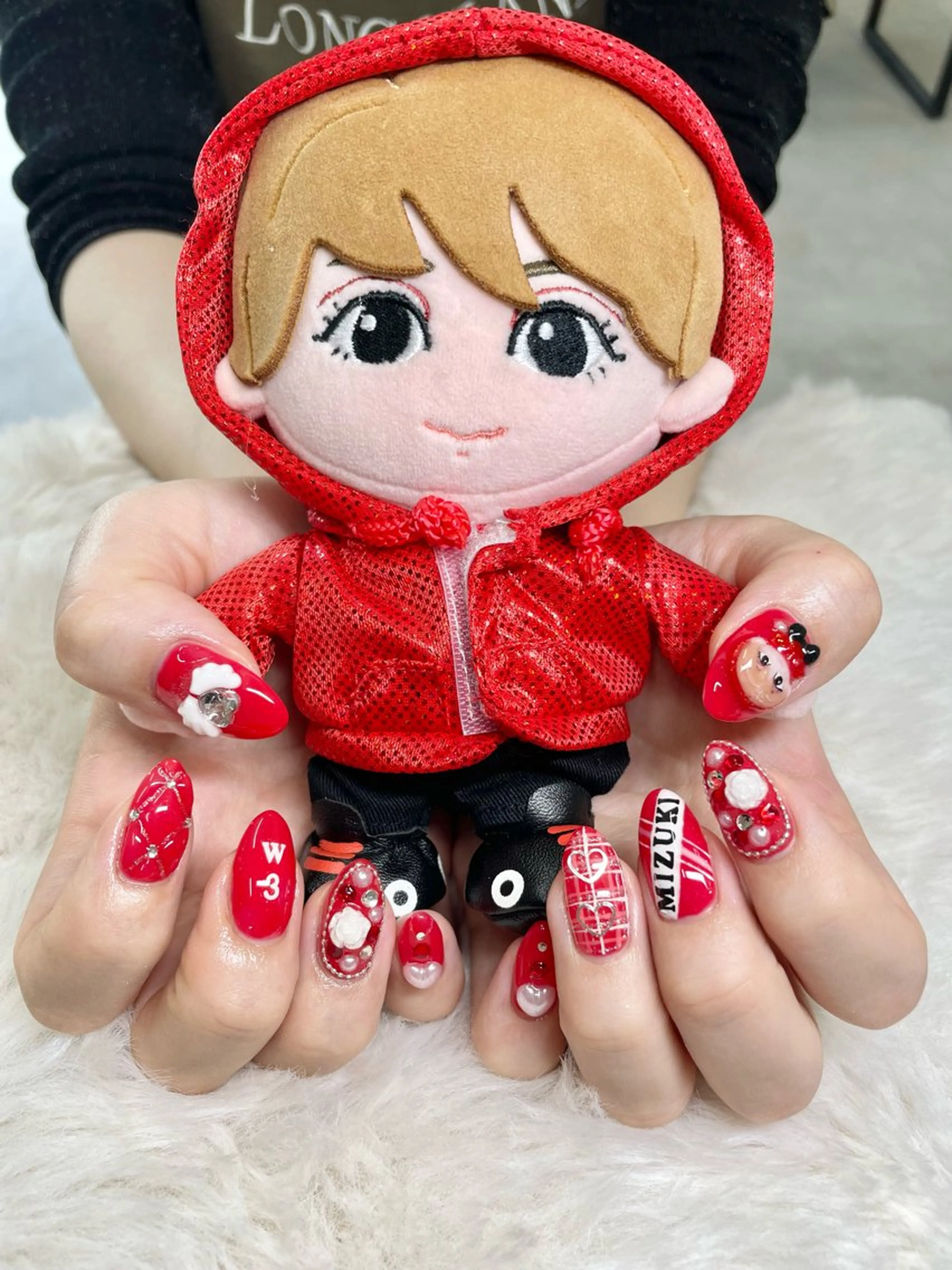 ネイル FILL nail古河店所属・FILL nail SHIORIのネイルデザイン