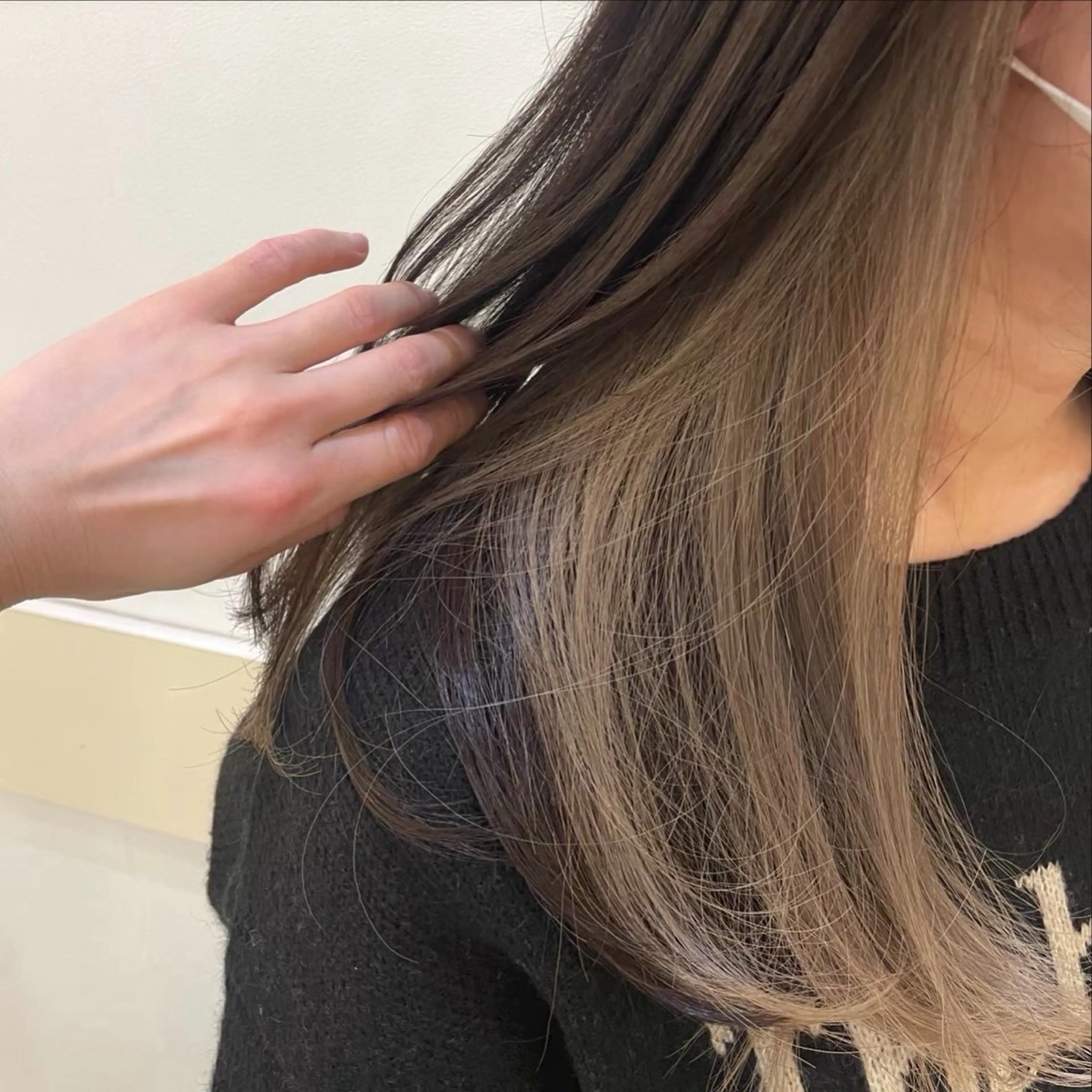 カラー ブリーチカラー/鶴川 /ハイトーン/あいのヘアスタイル