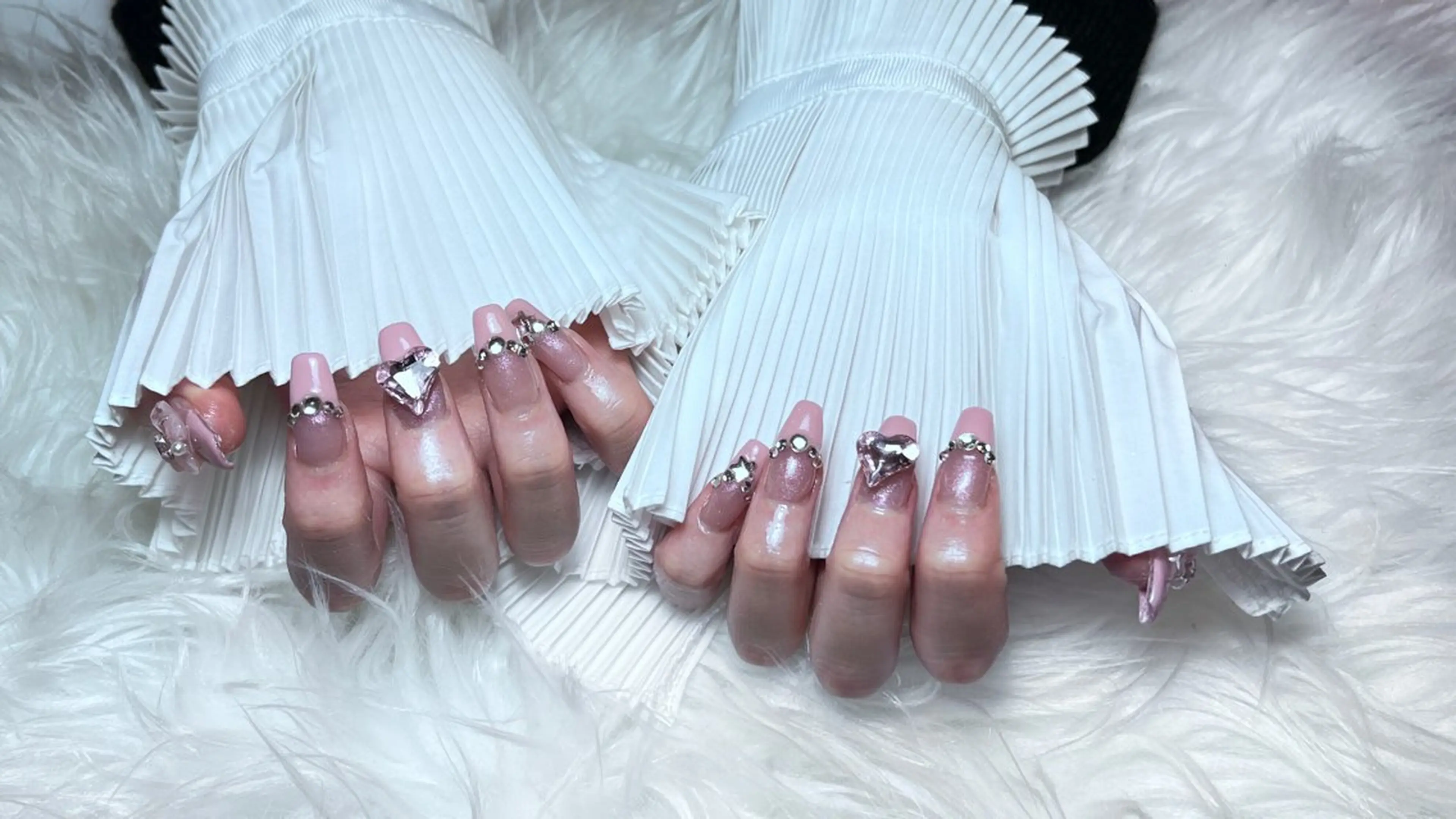 ネイル ☁️Yun nail Rin☁️のネイルデザイン