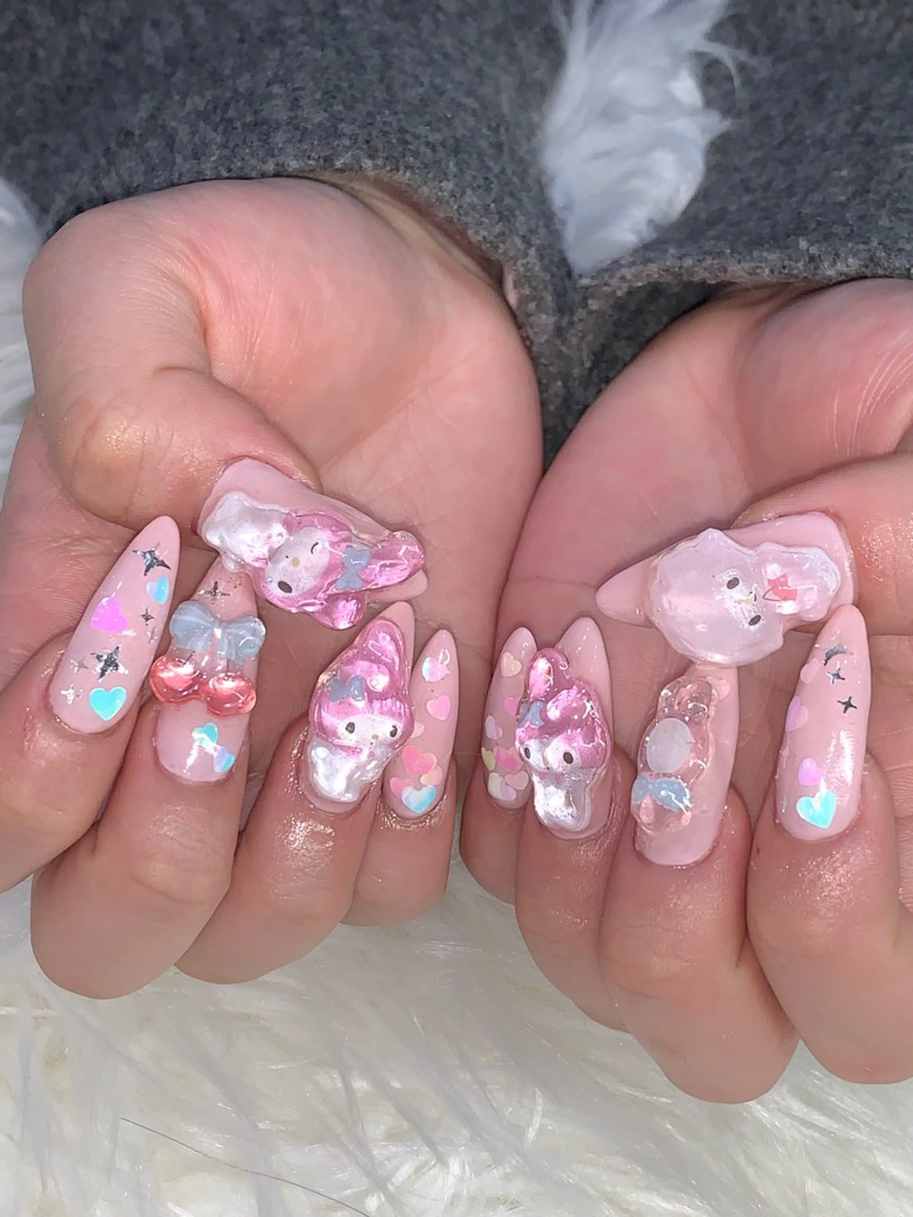 ネイル ハンドネイル NES NAIL所属・さゆり￤推しキャラ ￤ロングネイル🩷のネイルデザイン