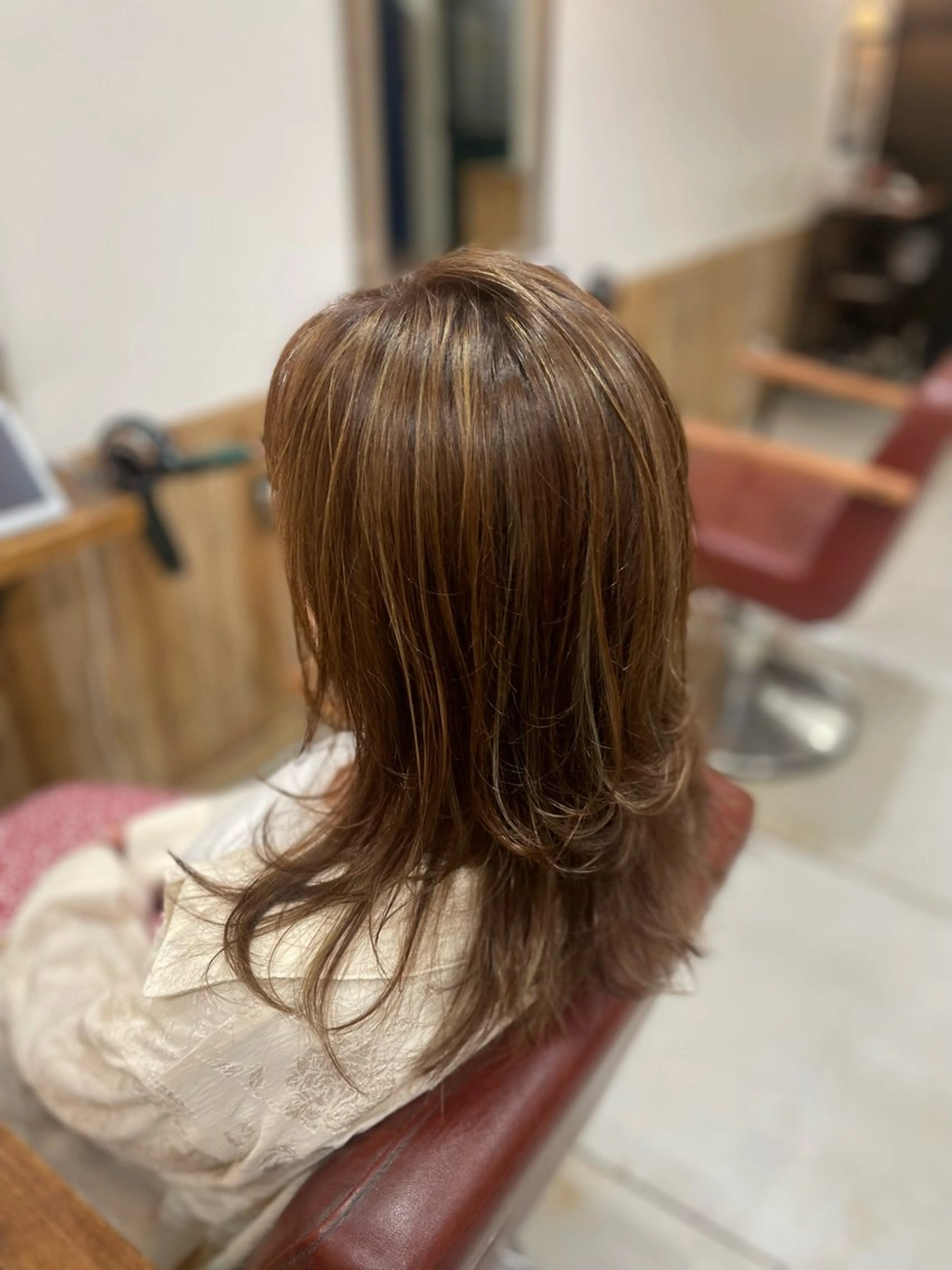 セミロング ショートボブ ボブ ハイライト レイヤーカット Wカラーレイヤーカ ット⚡️CHIAKIのヘアスタイル