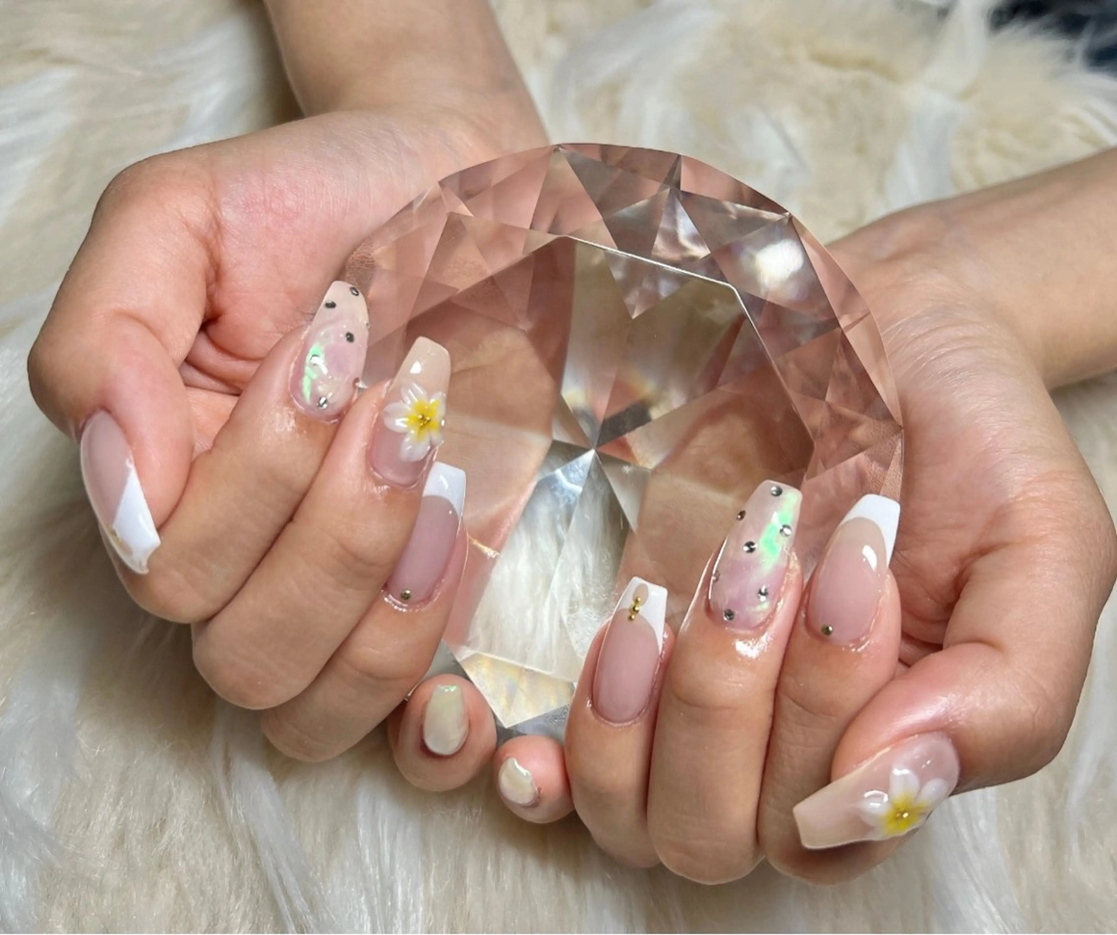ネイル 長さ出し フットネイル フレンチネイル ジェルネイル グラデーション ハンドネイル Nail&eye Belire 新宿のネイルデザイン