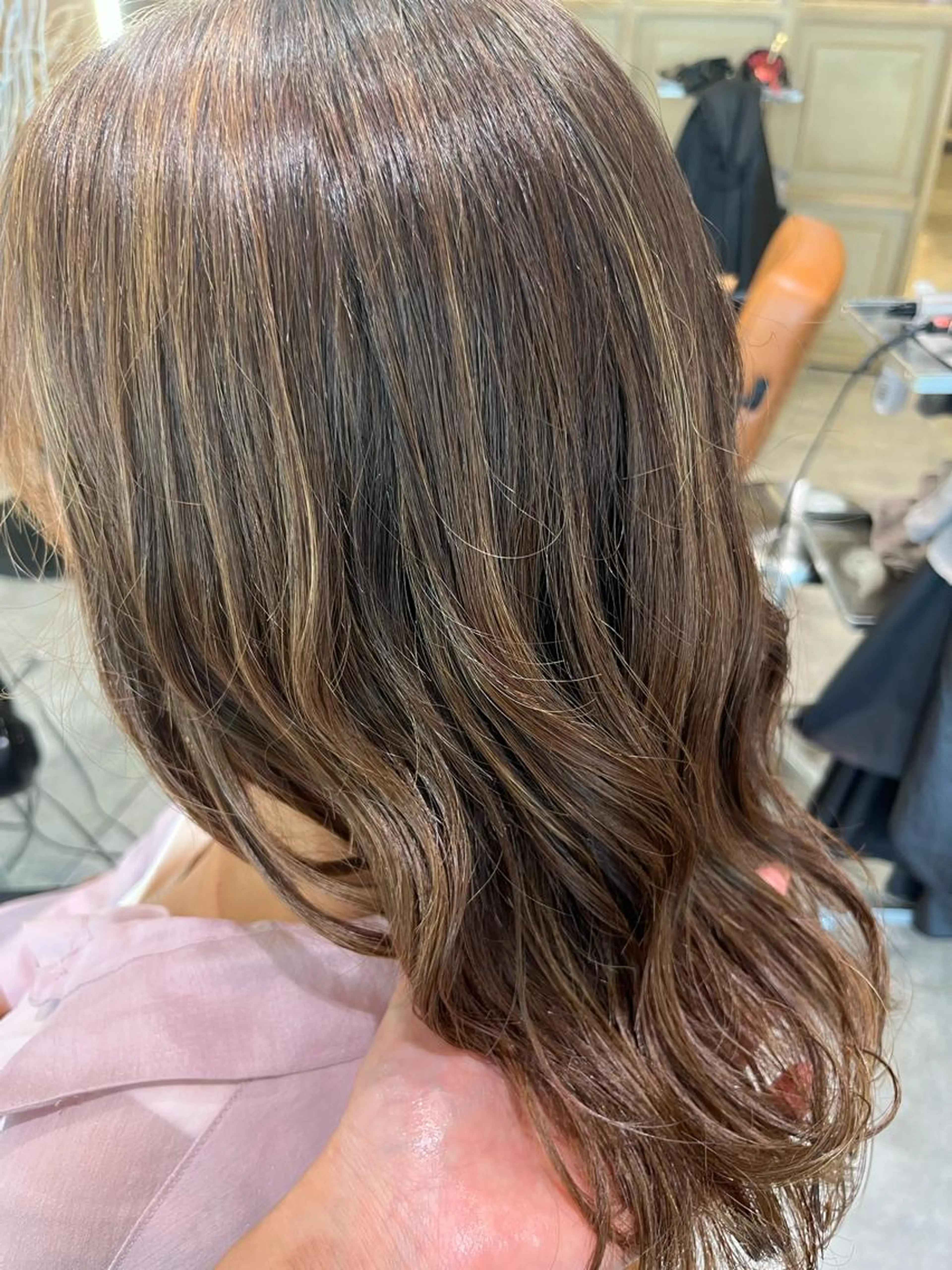 【✨ダメージしたくない方必見✨】ハイライト➕カット➕4stepトリートメントの写真