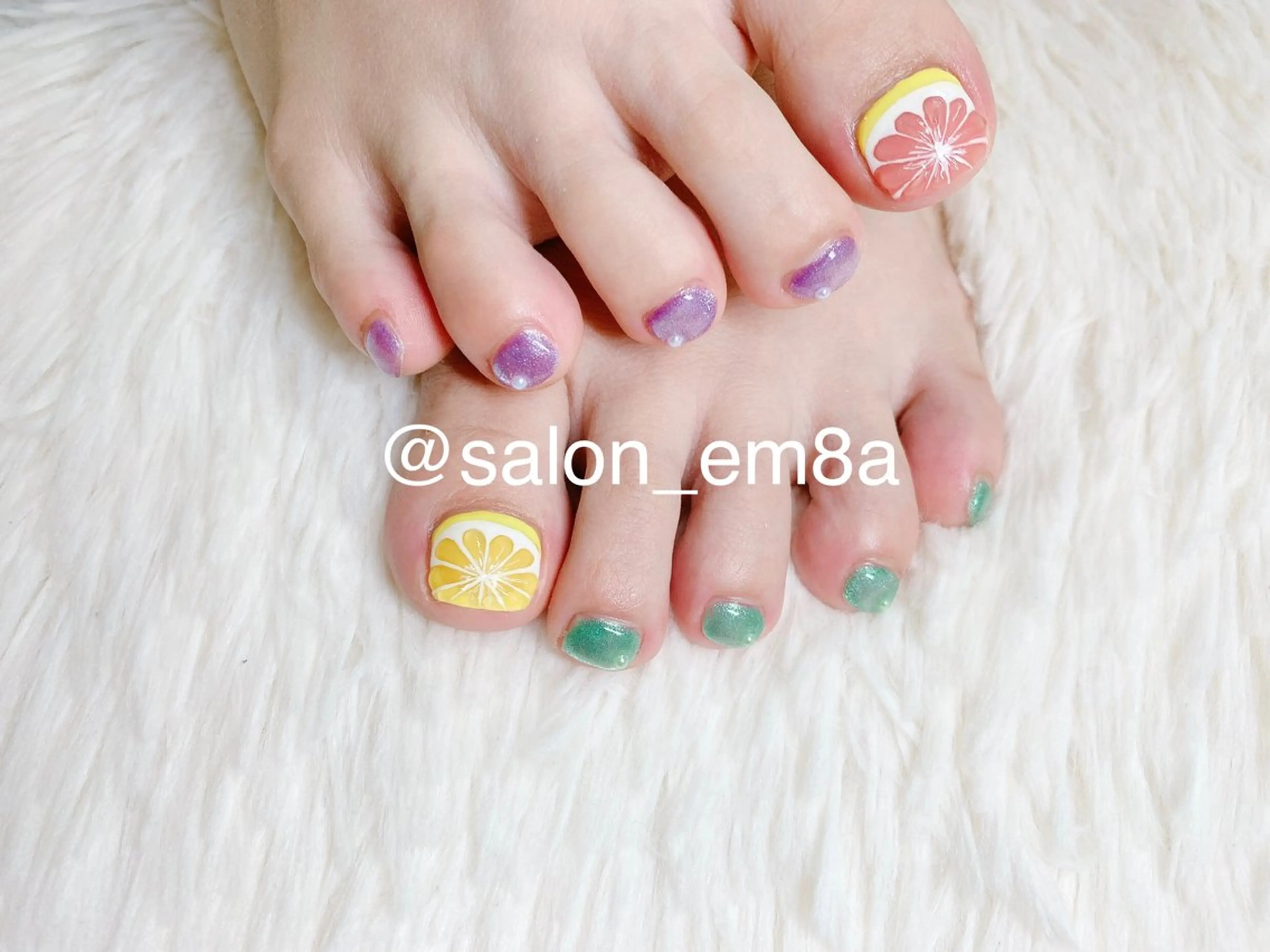 ネイル フットネイル ジェルネイル salon EM&A emiのネイルデザイン