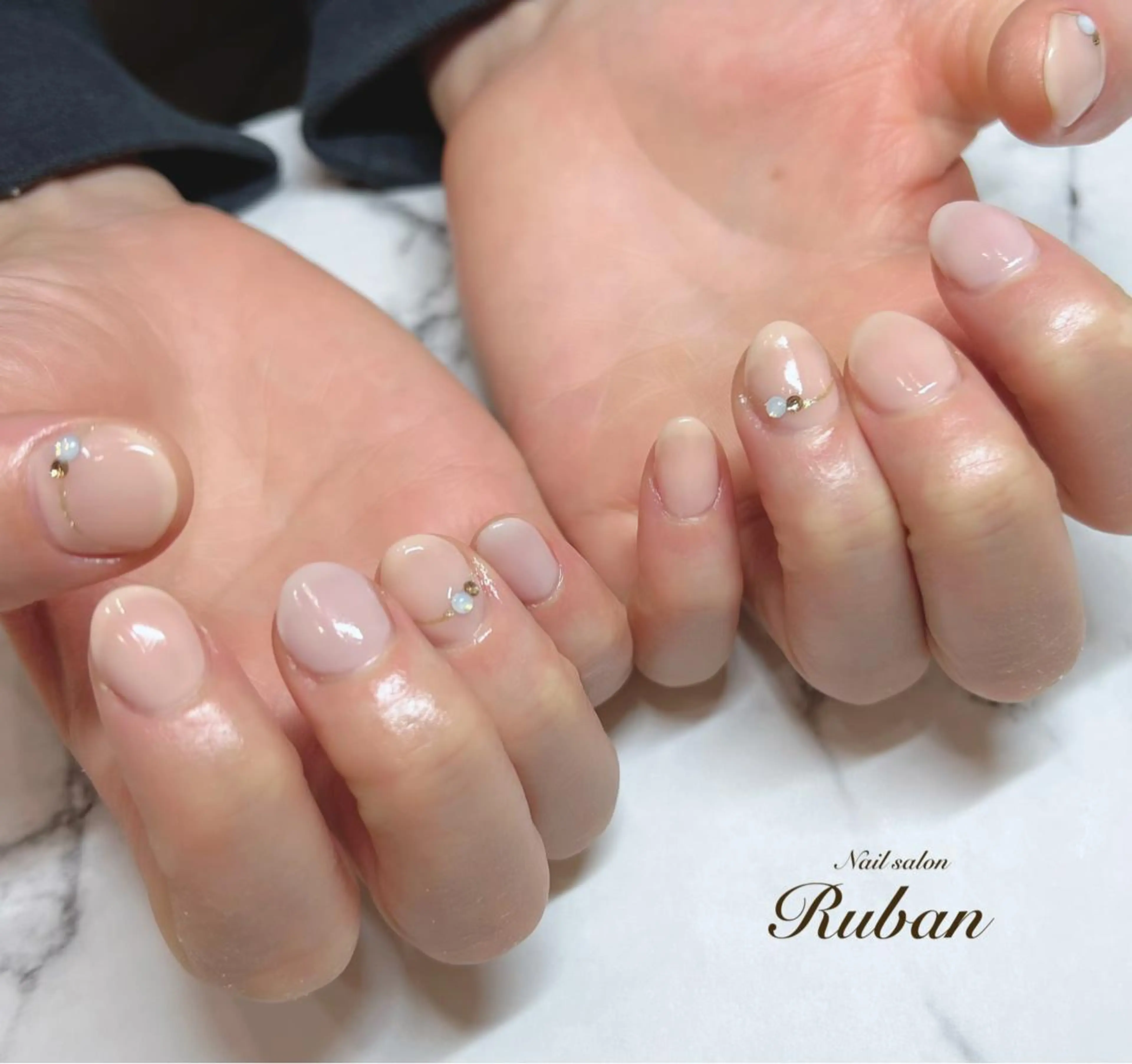 ネイル オフィスネイル ブライダルネイル Nail salon Ruban所属・Nail salon Rubanのネイルデザイン