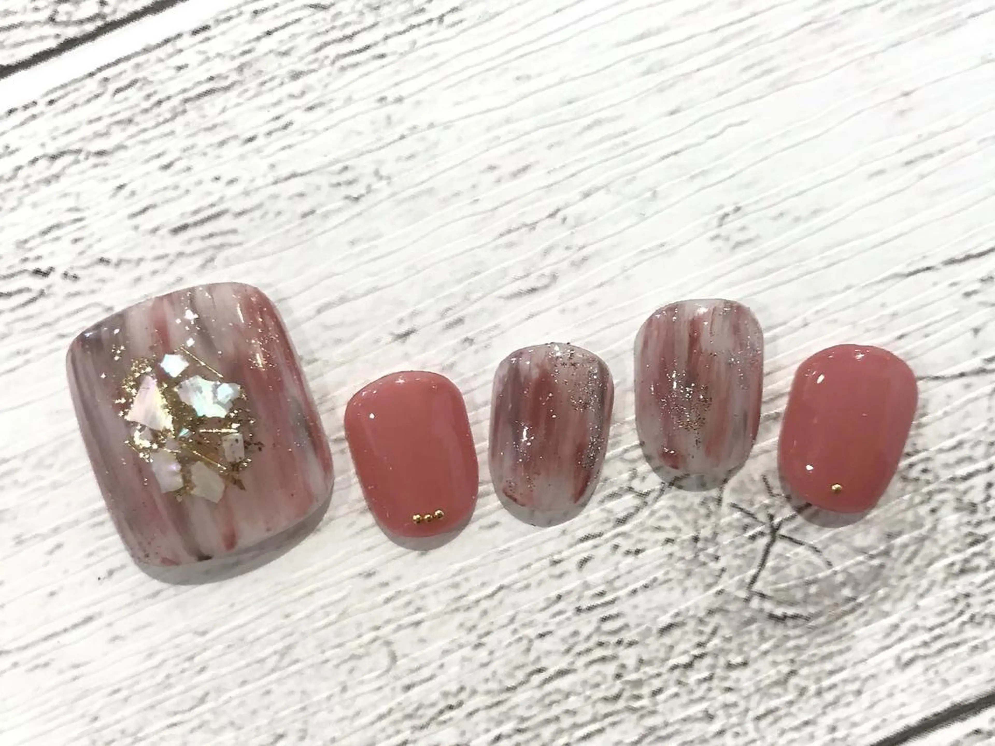 ネイル ニュアンスネイル EARTH nanaのネイルデザイン