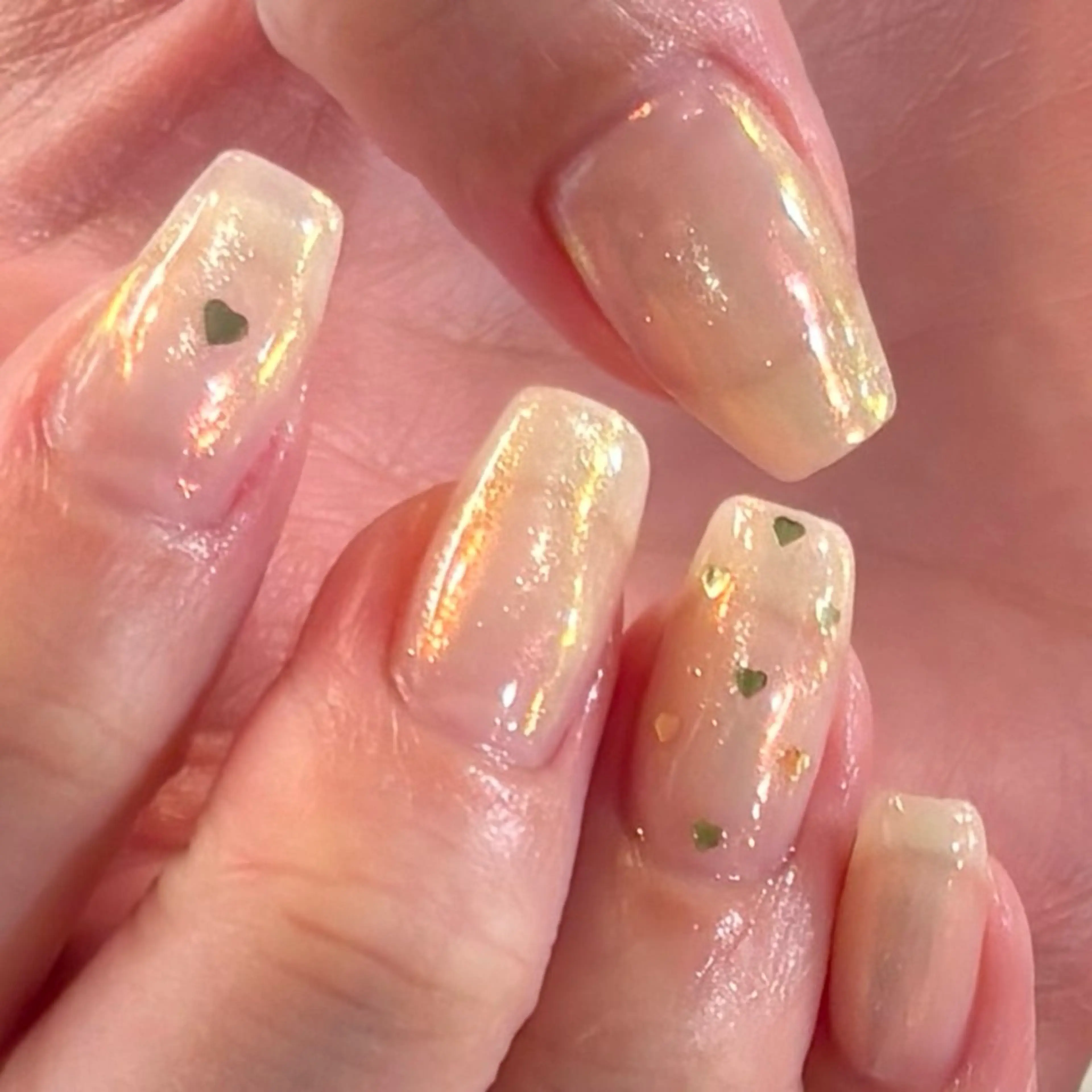 ネイル オーロラネイル ハンドネイル ハンドケア パラジェルサロン 大人女性が通うサロンのネイルデザイン