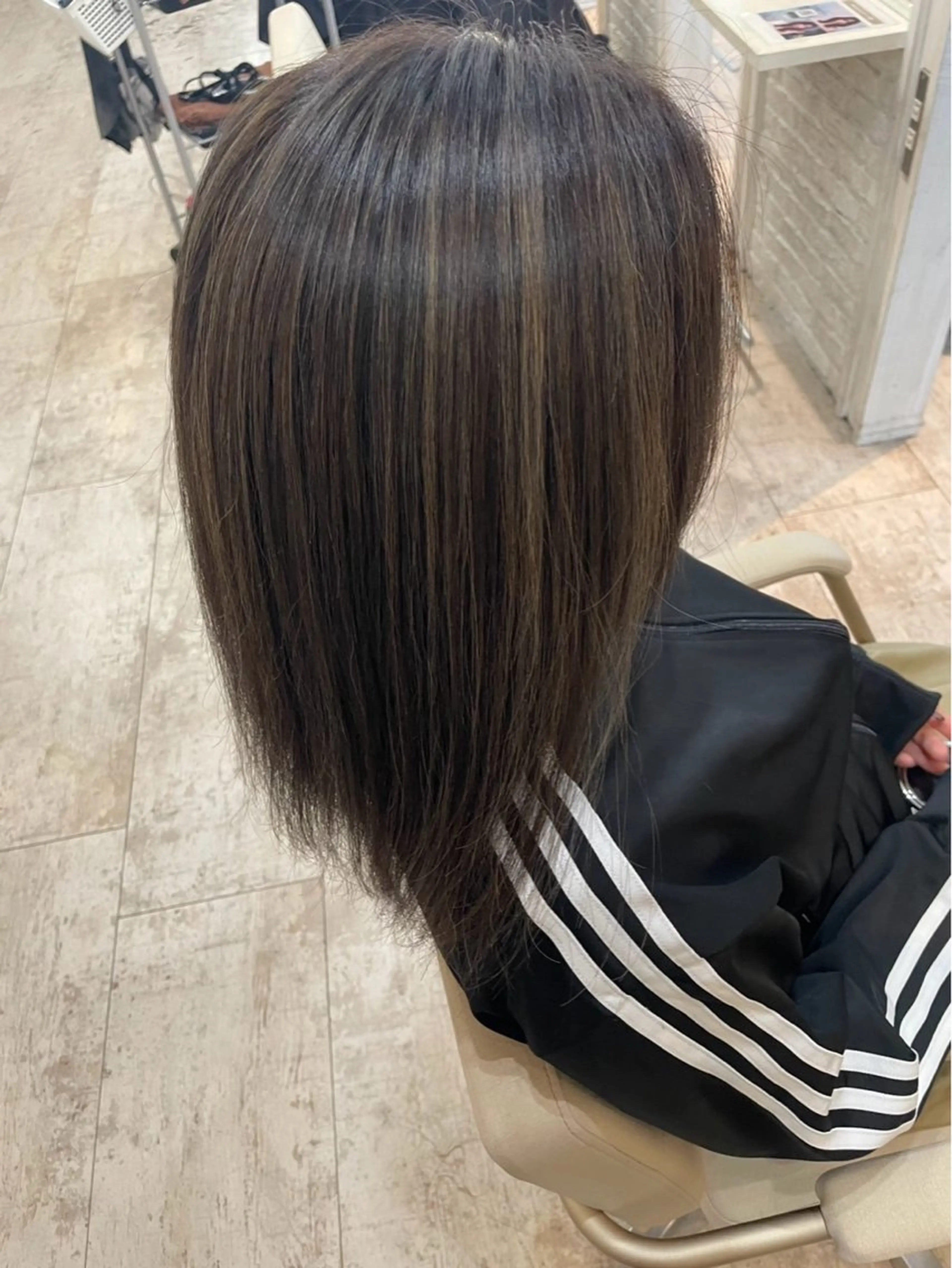 セミロング ヘアカラー 佐野 広祐のヘアスタイル