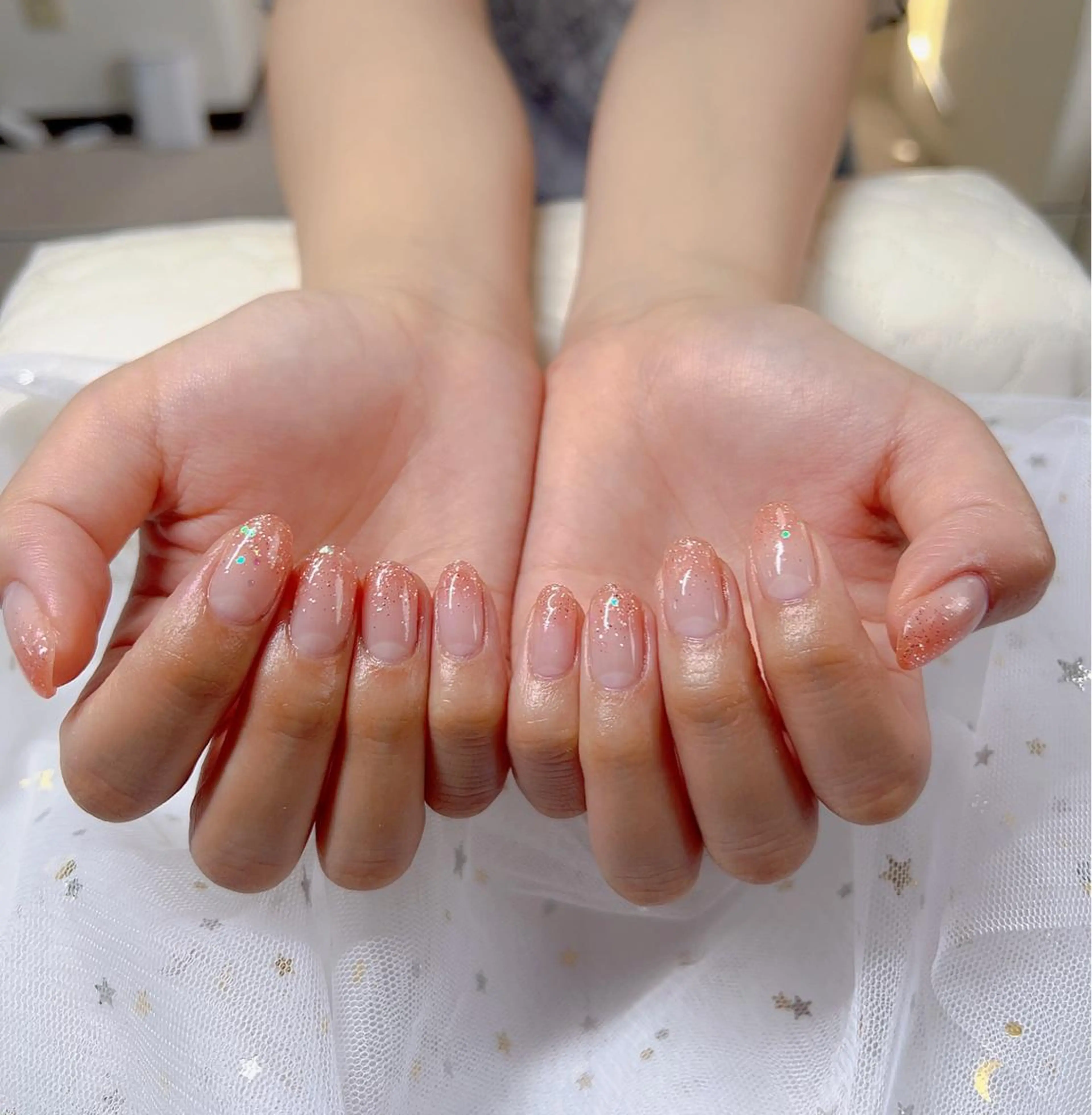 ネイル グラデーション キラキラネイル ラメ(グリッター) ラメグラデーション Chill Nailsalonのネイルデザイン