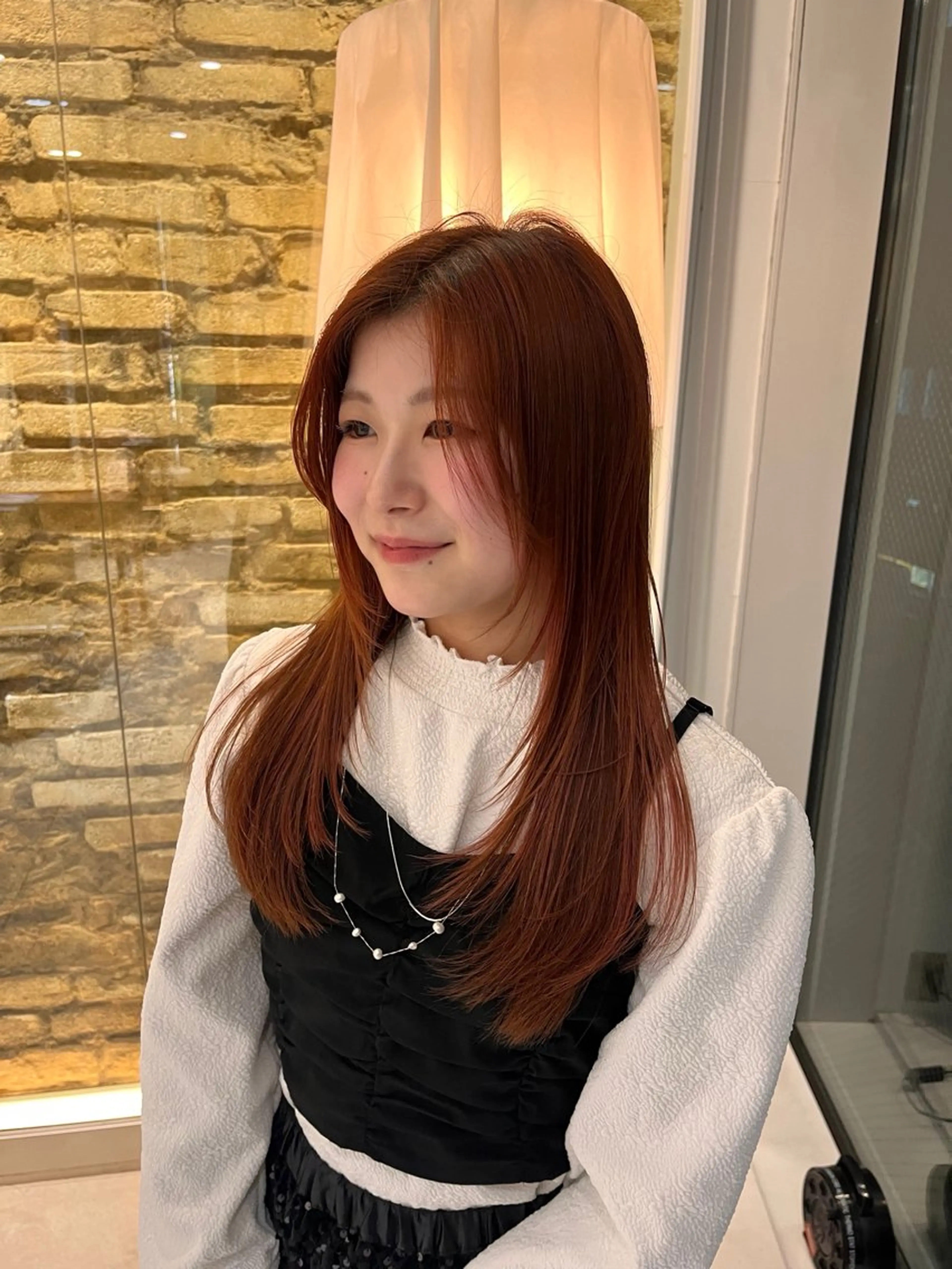 ロング hair make BEHIVE ichibancho AVEDA所属・渡邉  日向子 ・レイヤー、縮毛矯正のヘアスタイル