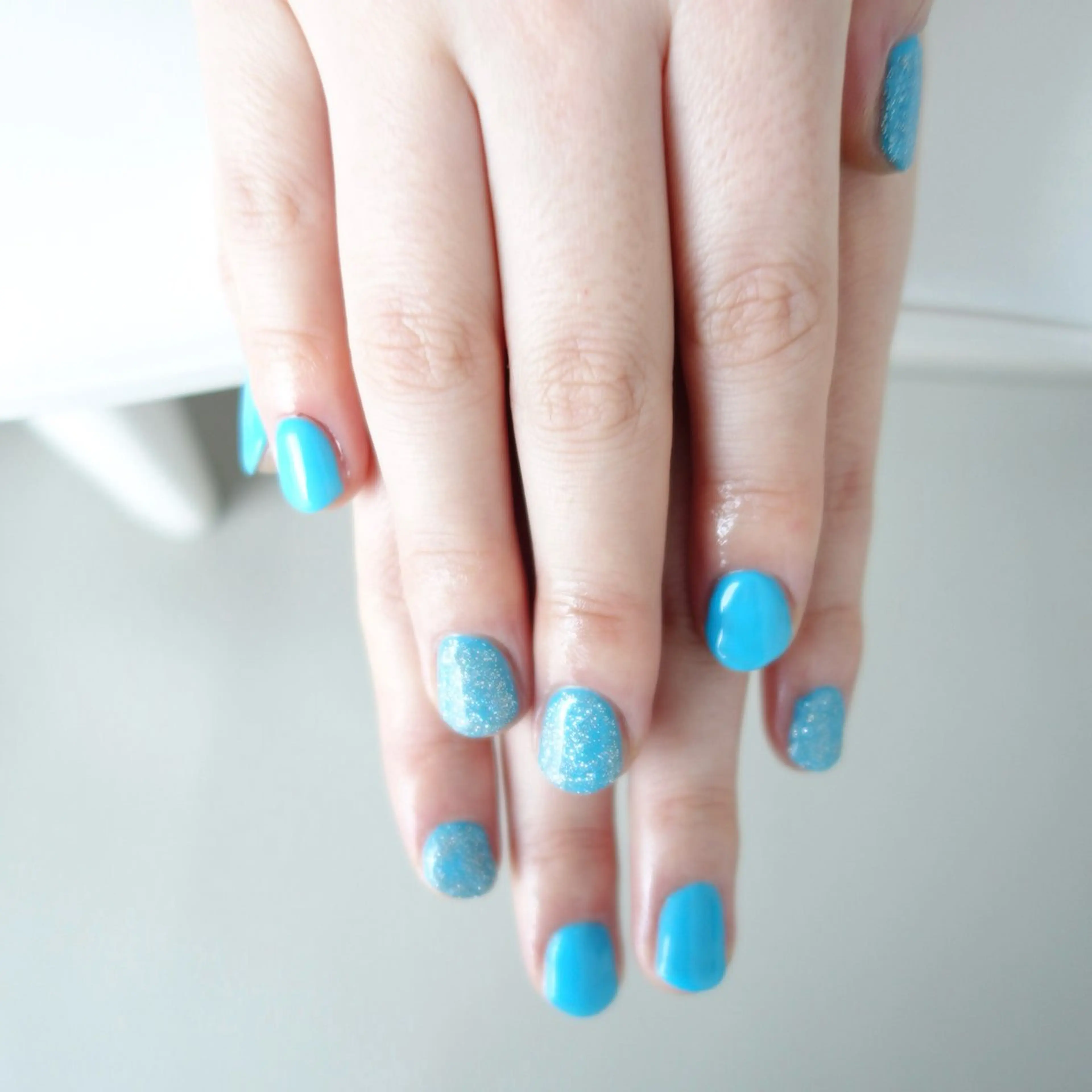 ネイル フレンチネイル ジェルネイル キラキラネイル 韓国ネイル ミラーネイル private salon zzz…のネイルデザイン