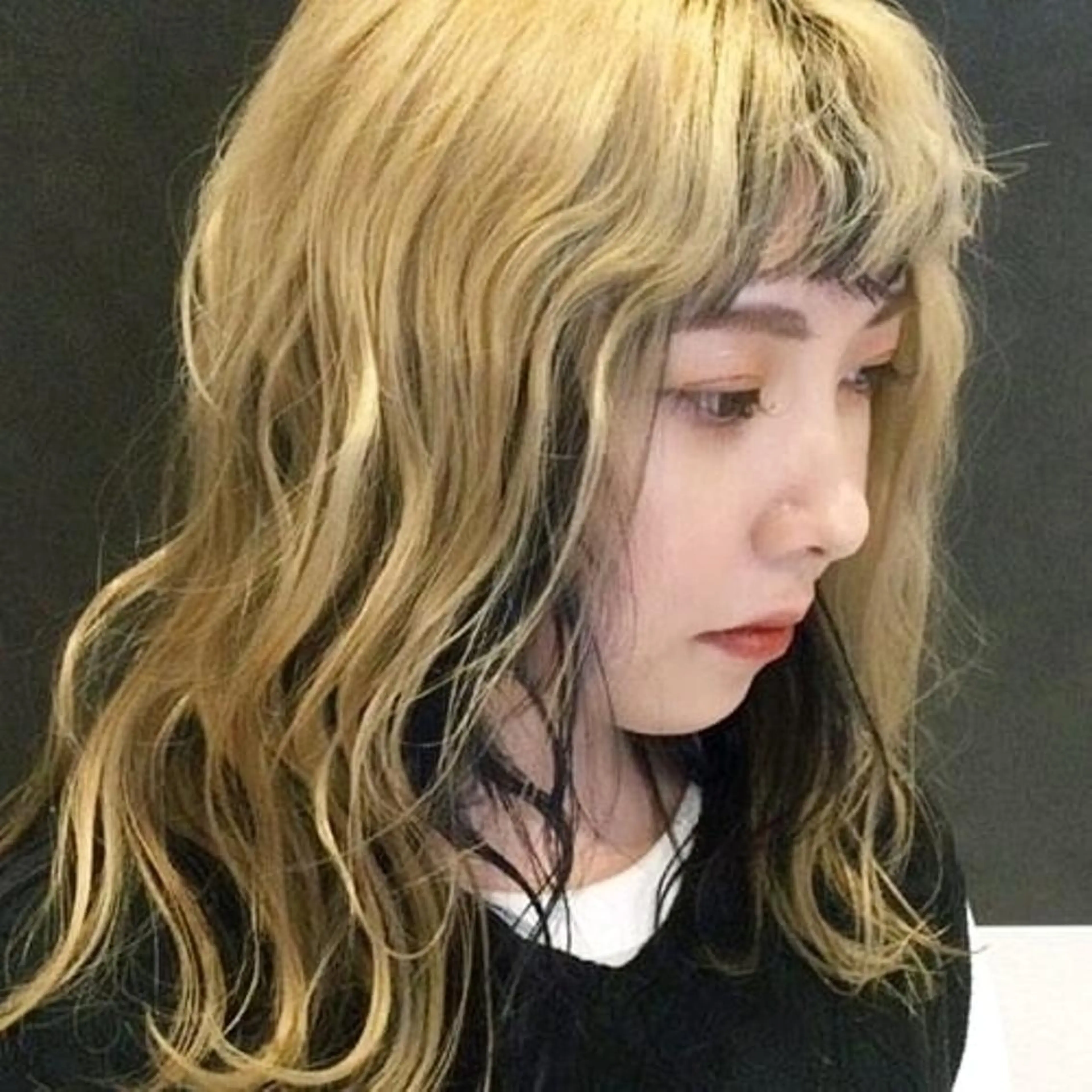 カラー ブリーチ ケアブリーチ デザインカラー ハイライトカラー イルミナカラー カット ヘアカラー ブリーチ/ヘアケア/ 艶髪/イギチハルのヘアスタイル