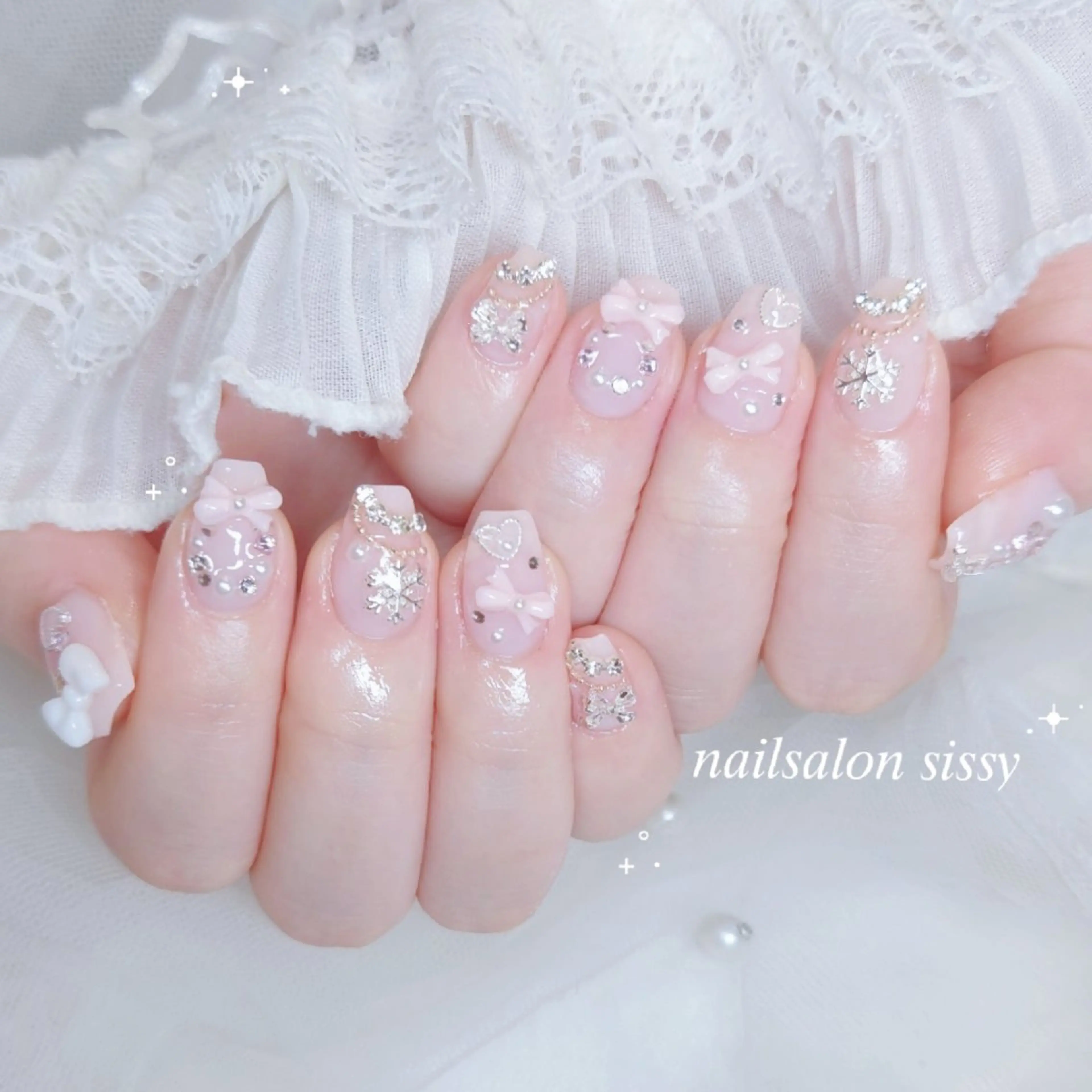 ネイル 冬ネイル クリスマス ハンドネイル nailsalon sissy所属・sissy hatsuneのネイルデザイン