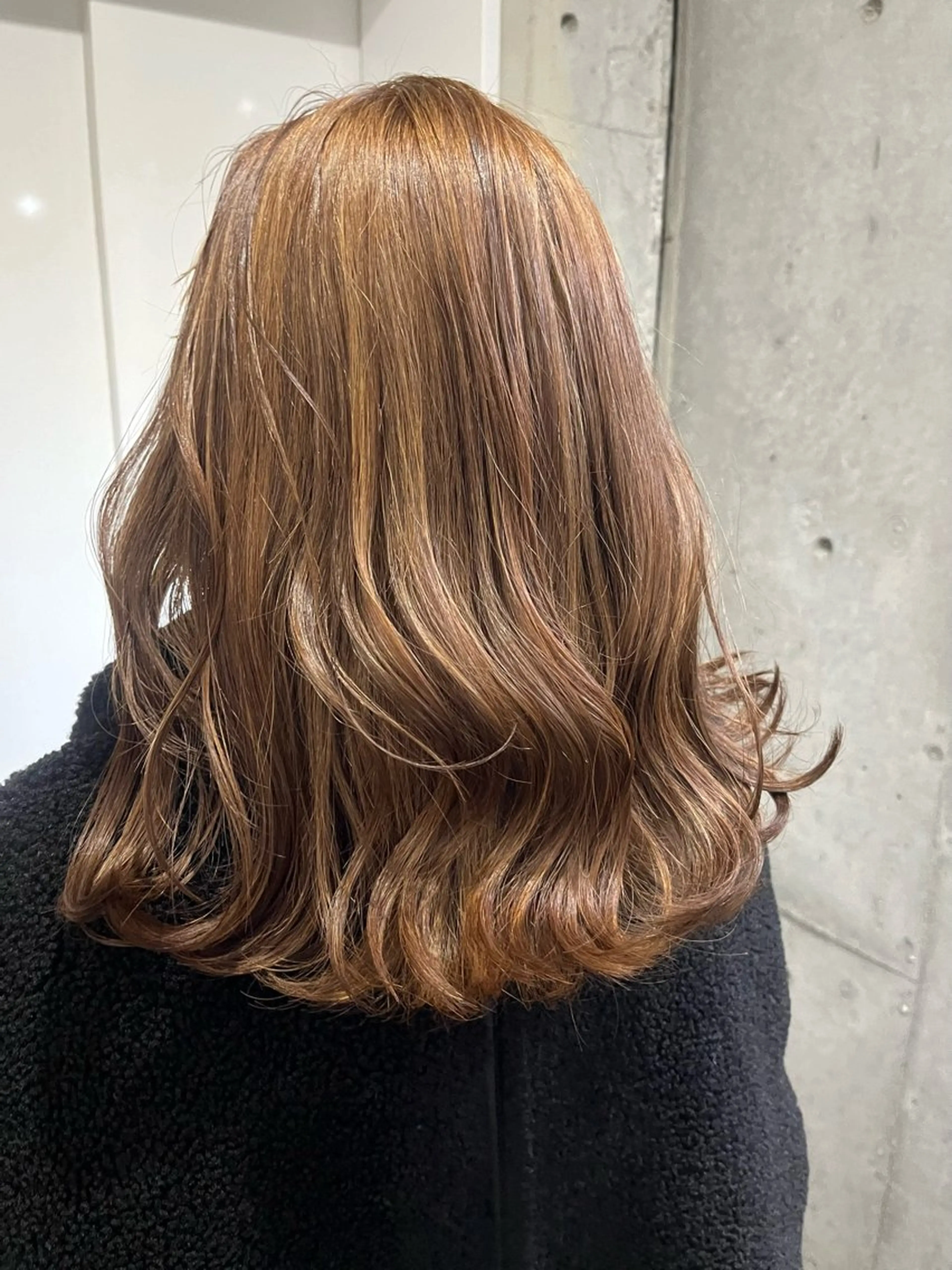 ミディアム カラー ヘアアレンジ ハイライトカラー ハイライト ヘアカラー 駅チカ【ali'i】 アリイ花崎友美☘のヘアスタイル