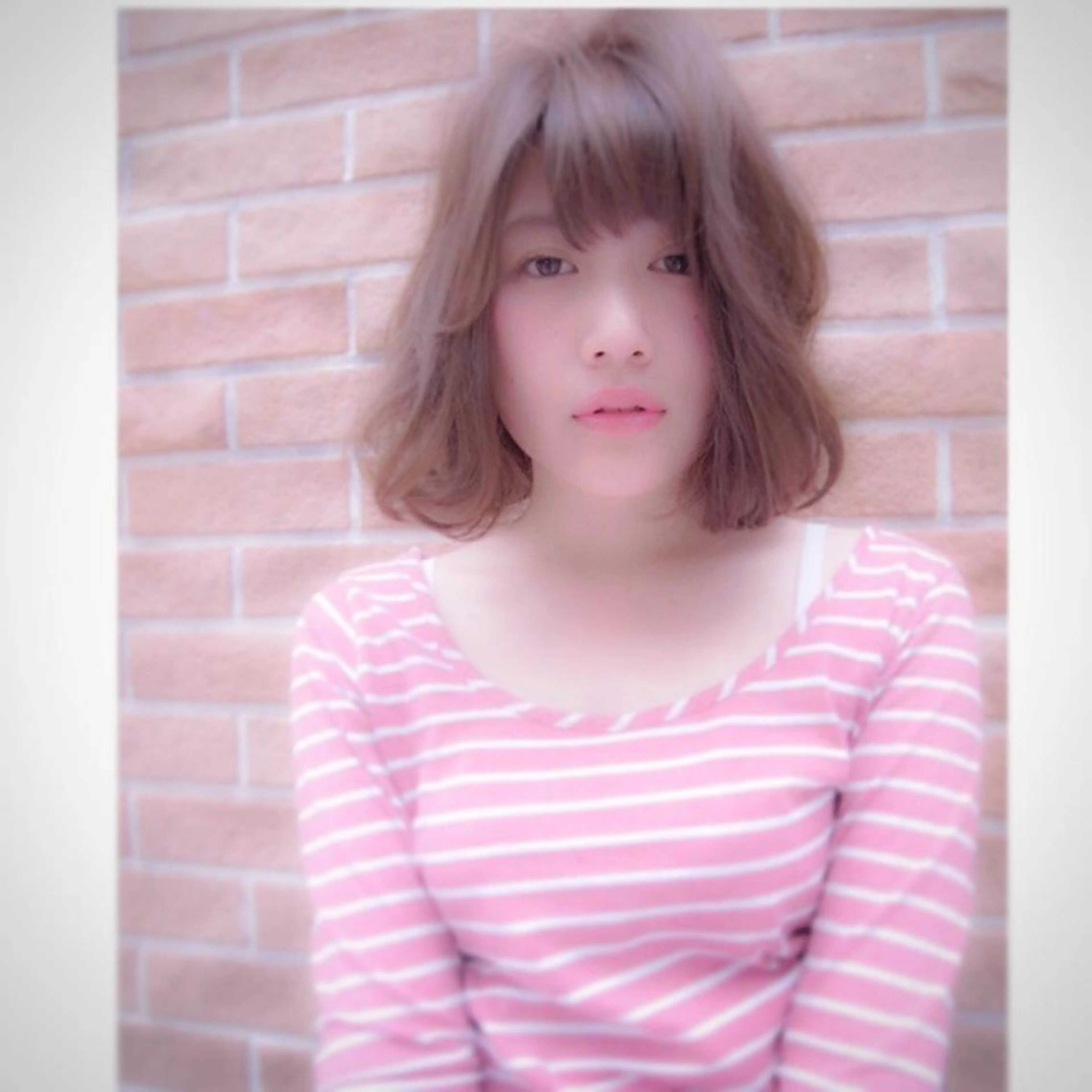 ショート ミディアム アッシュ ボブ ハイライト 北條 優輝のヘアスタイル