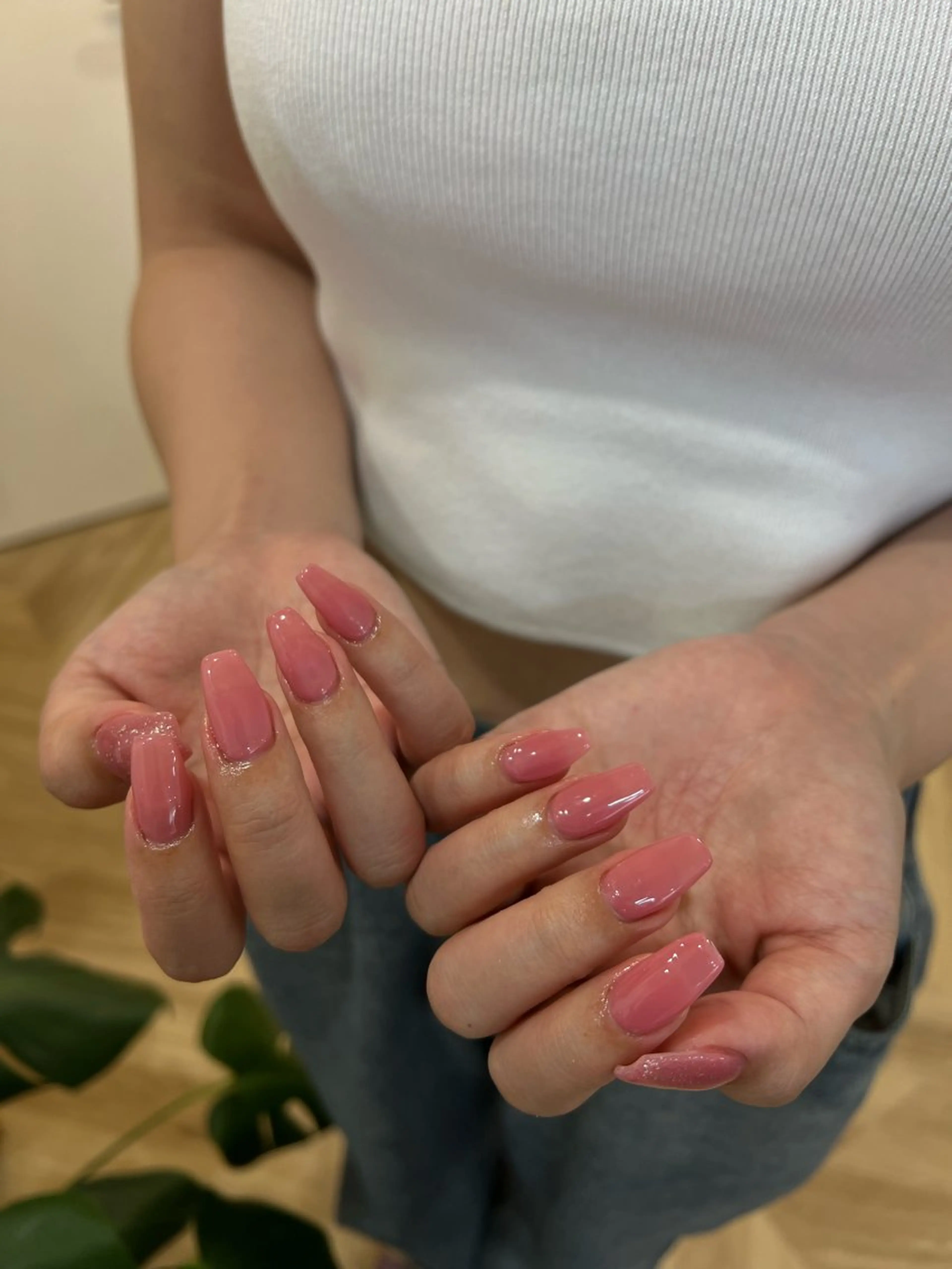 ネイル ハンドネイル フットネイル ハンドケア Nes.Nail所属・Miyagi Asamiのネイルデザイン