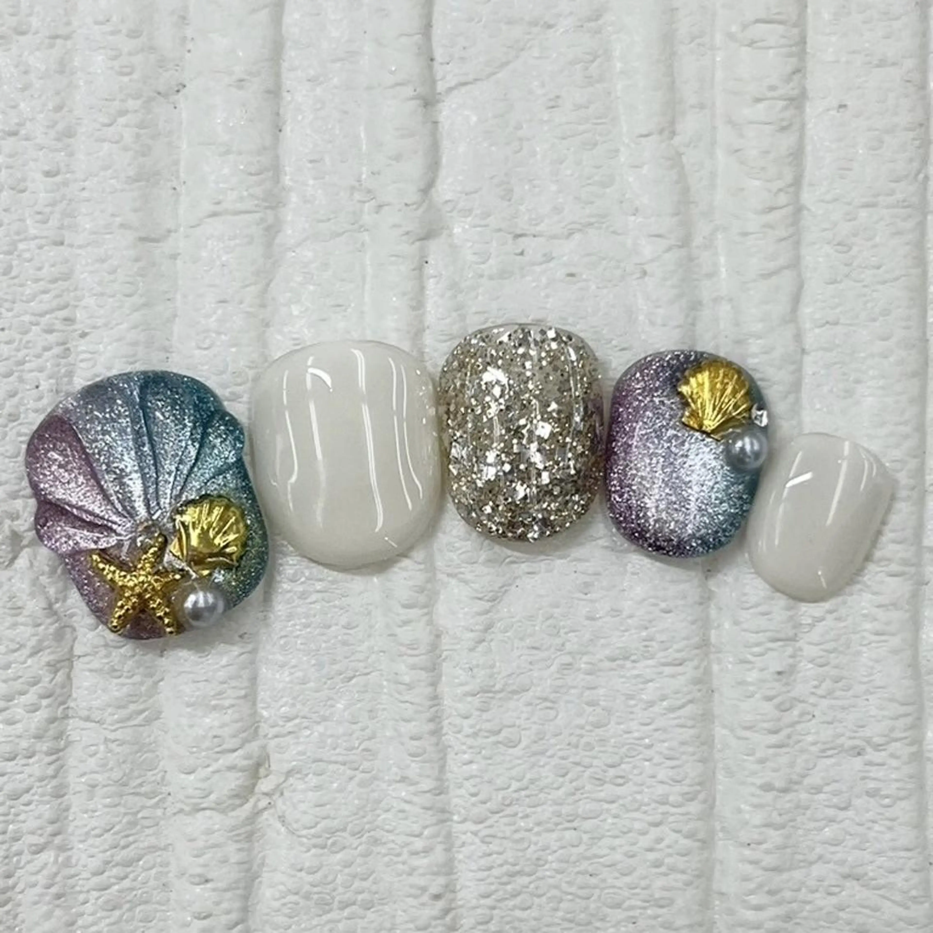 ネイル Nail salon Honey Beeのネイルデザイン