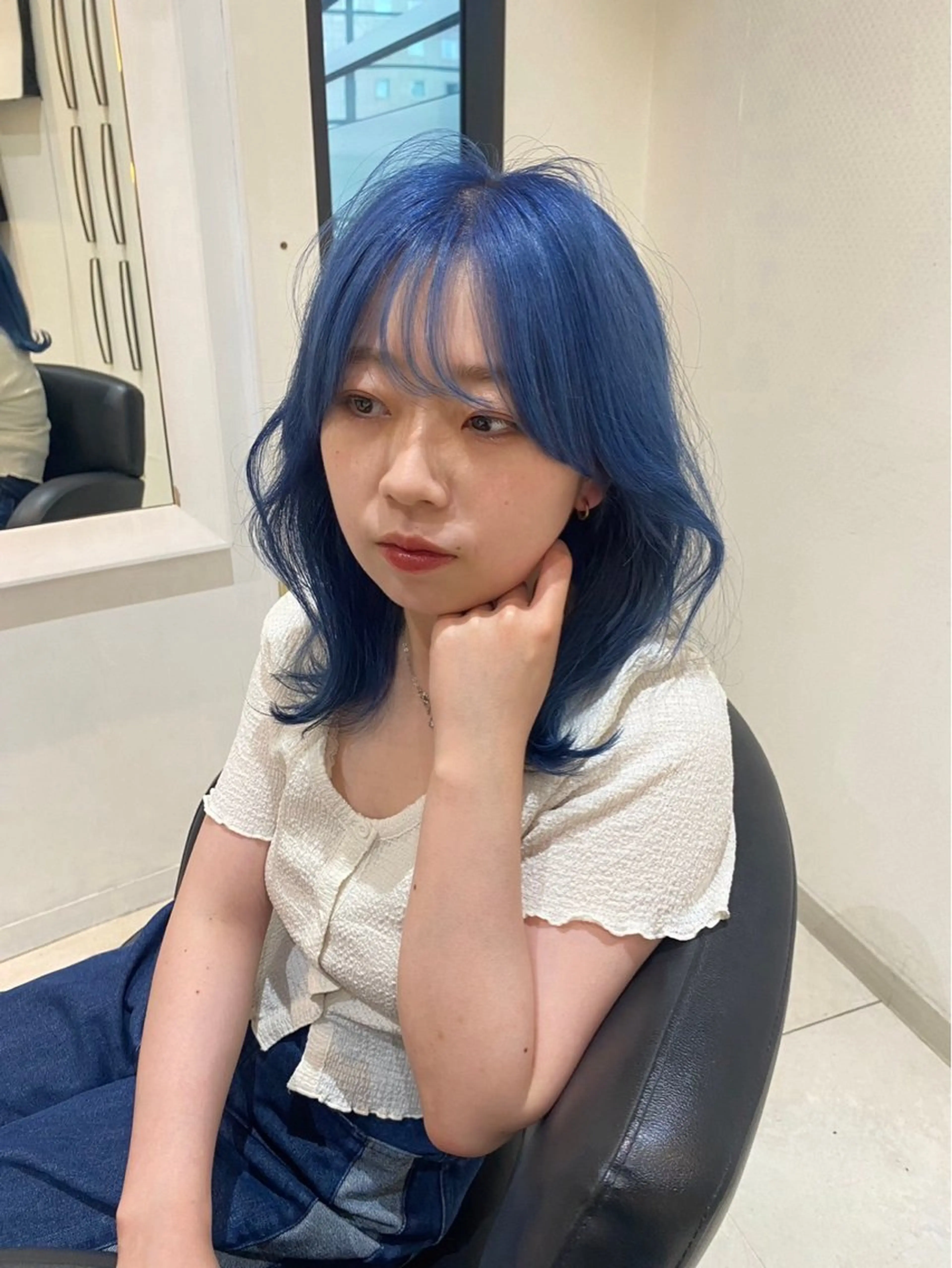 ミディアム カラー ブルーカラー くさかみさき🌼暖色 /耳つぼ/オタク🌼のヘアスタイル