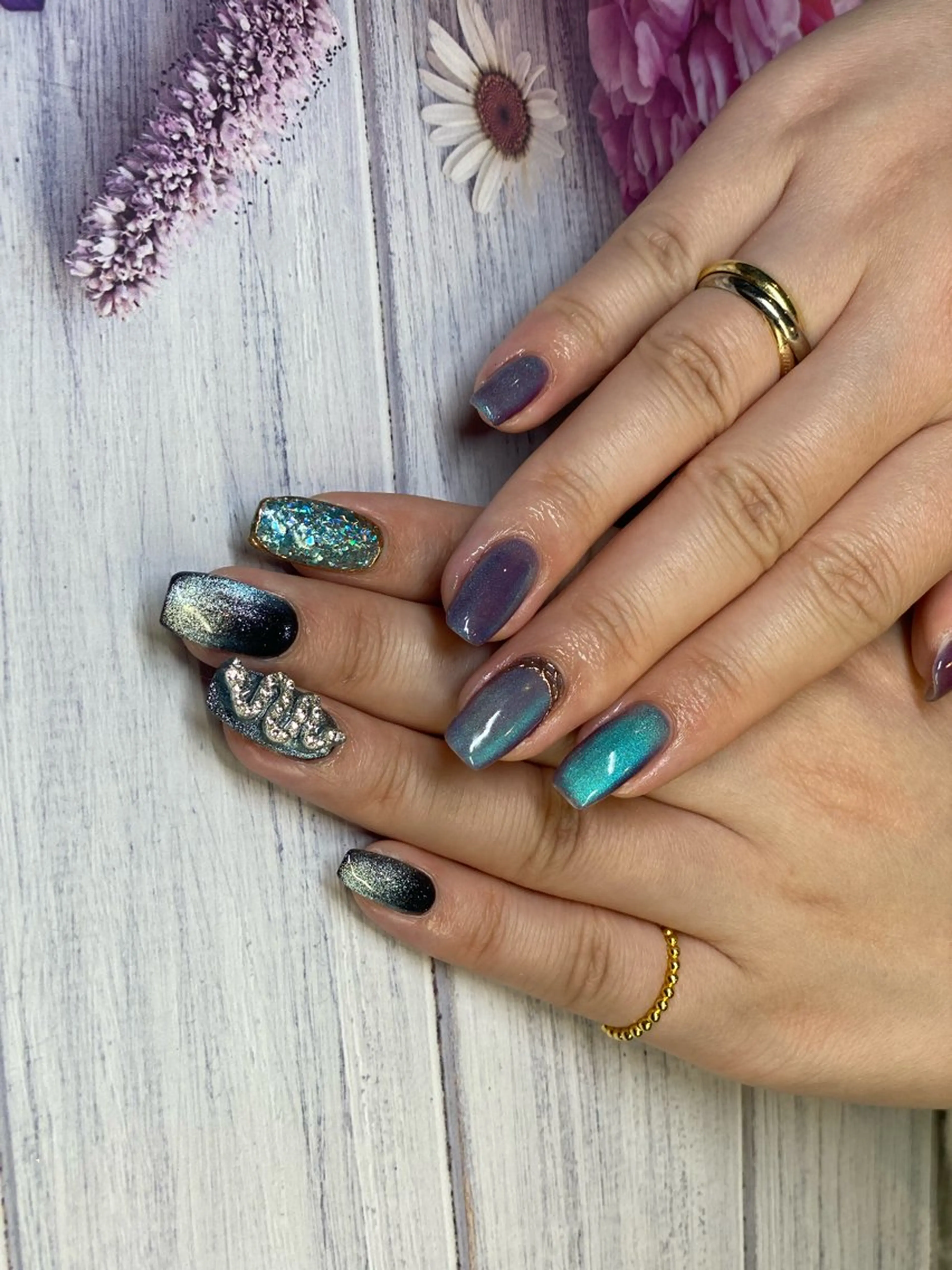 ネイル R.I所属・R.I みちのネイルデザイン