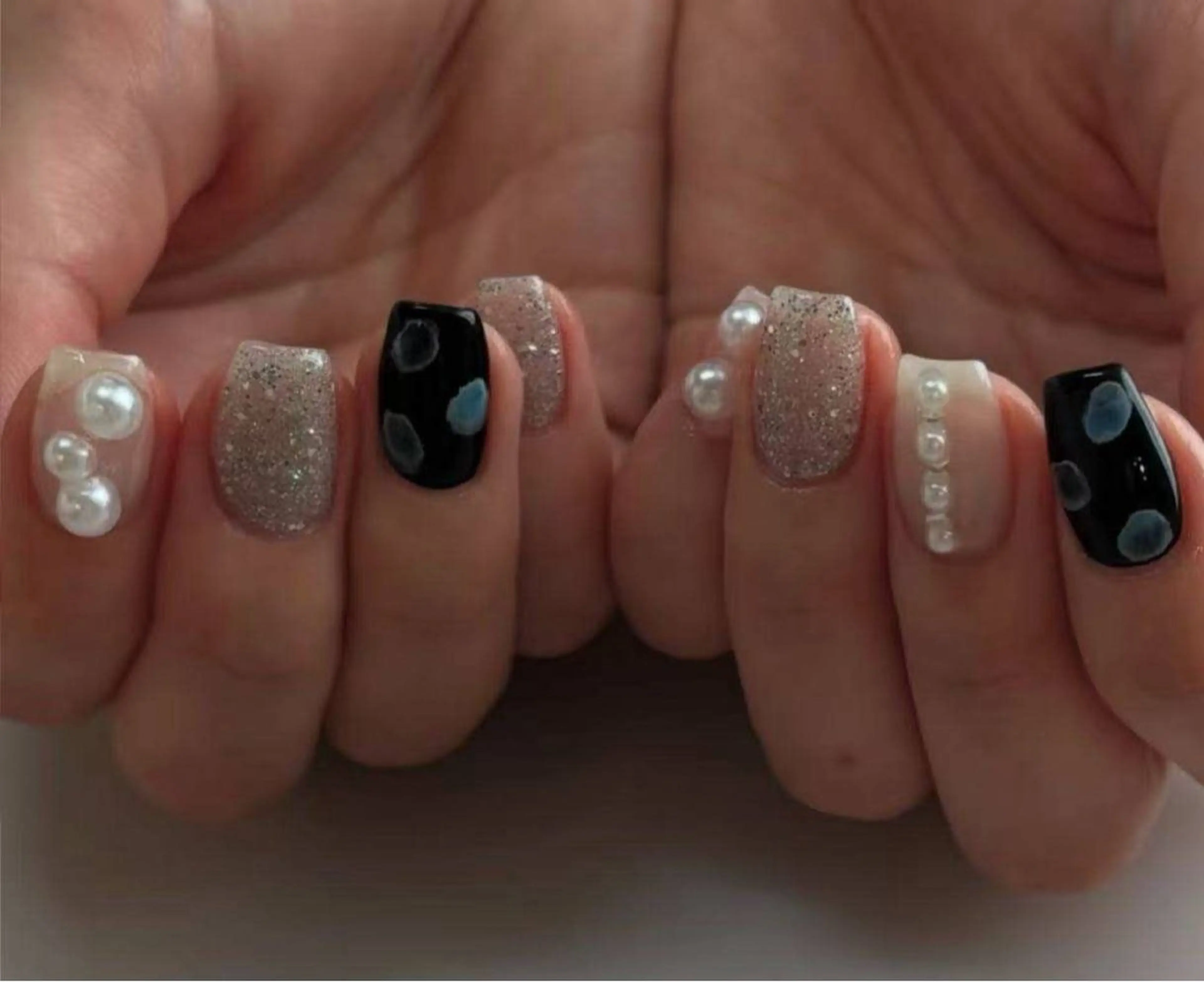 ネイル オーロラネイル フラワーネイル フットネイル フレンチネイル ジェルネイル ハンドネイル 相沢 さやかのネイルデザイン