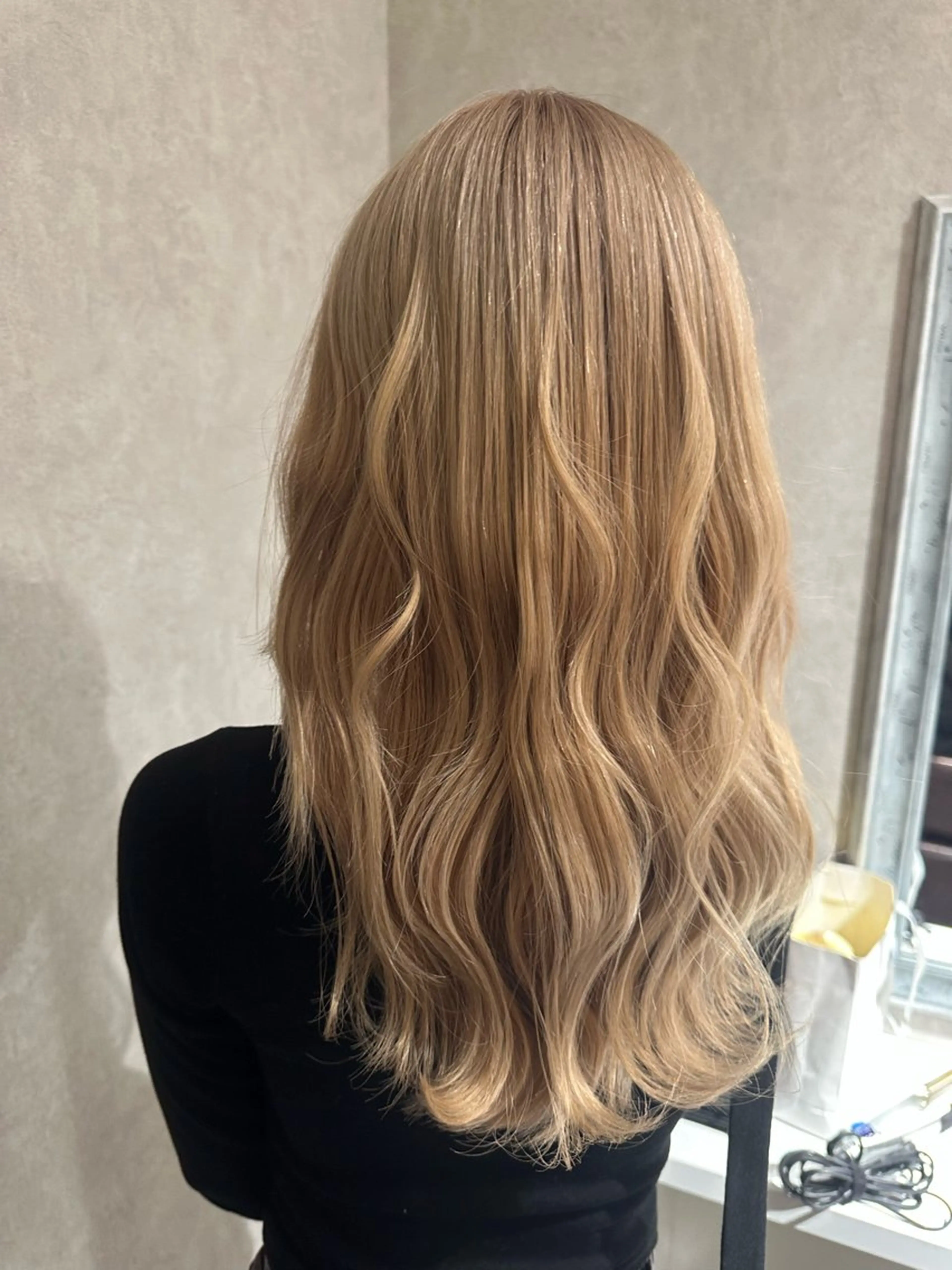 【🎀SAYU限定クーポン🎀】カット+フルカラープレックス+ケアブリーチ🌈(Wカラー)の写真