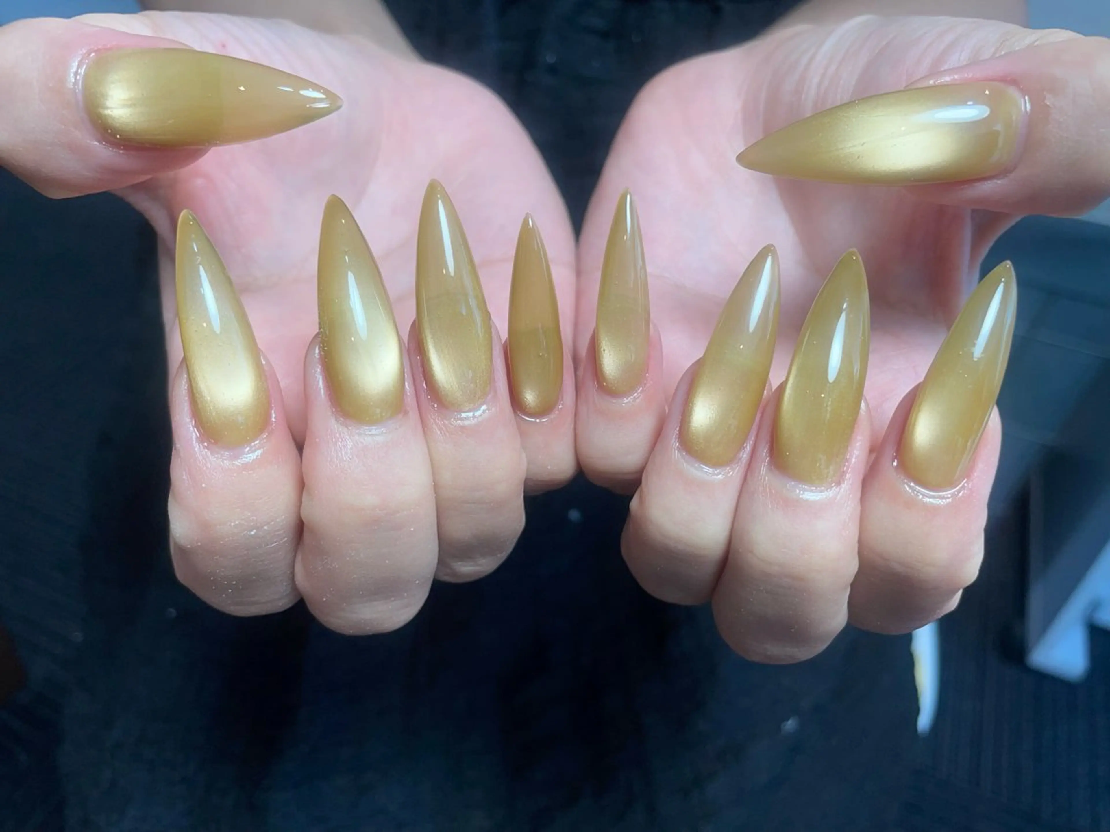 ネイル オーロラネイル 長さ出し フレンチネイル ジェルネイル ガラスフレンチ ハンドネイル Rela・S NAILのネイルデザイン