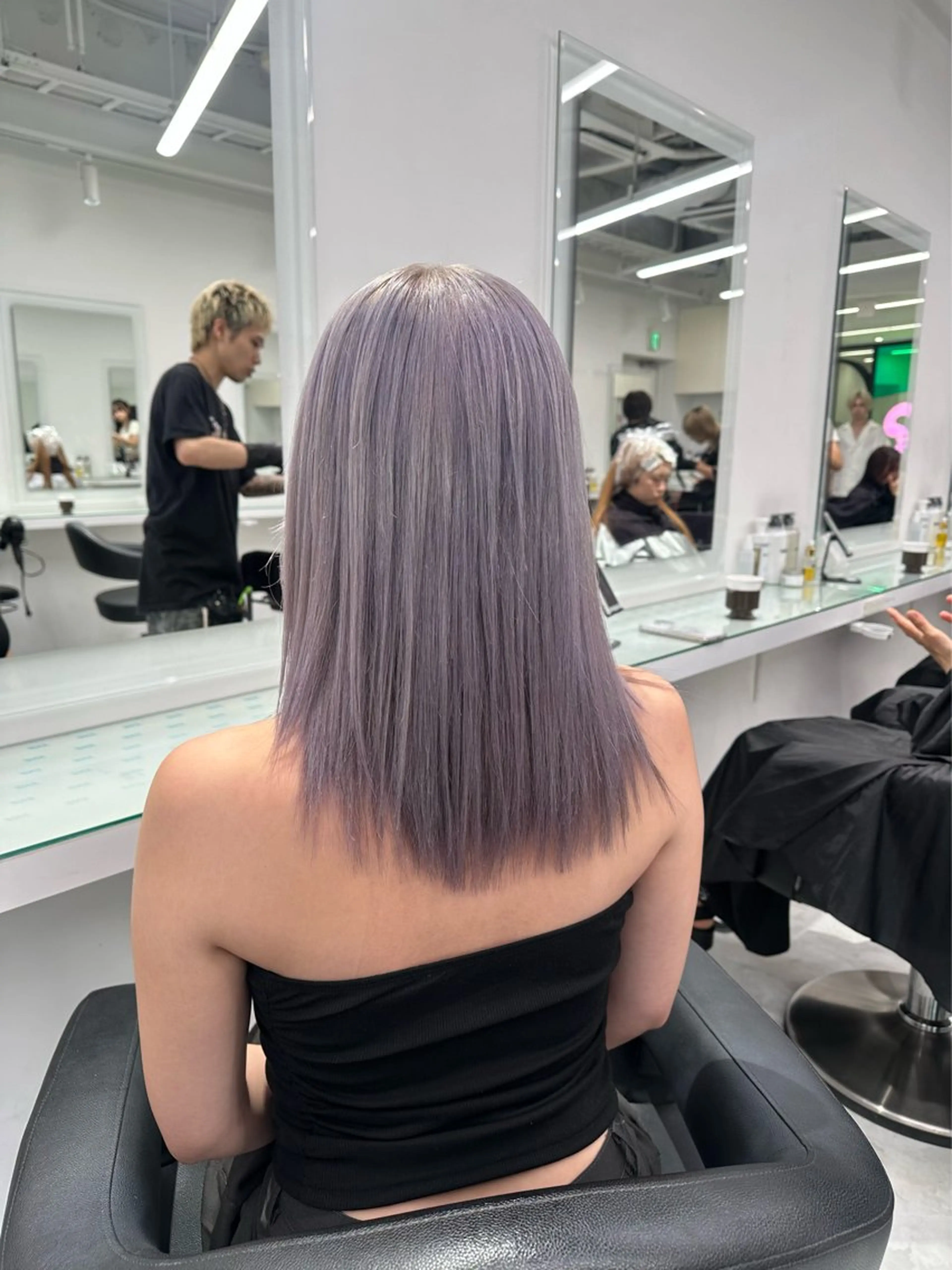 セミロング カラー カット ヘアカラー トリートメント ヘッドスパ ヘアセット ❄最強かわいいカラー ❄️MINA❄️のヘアスタイル